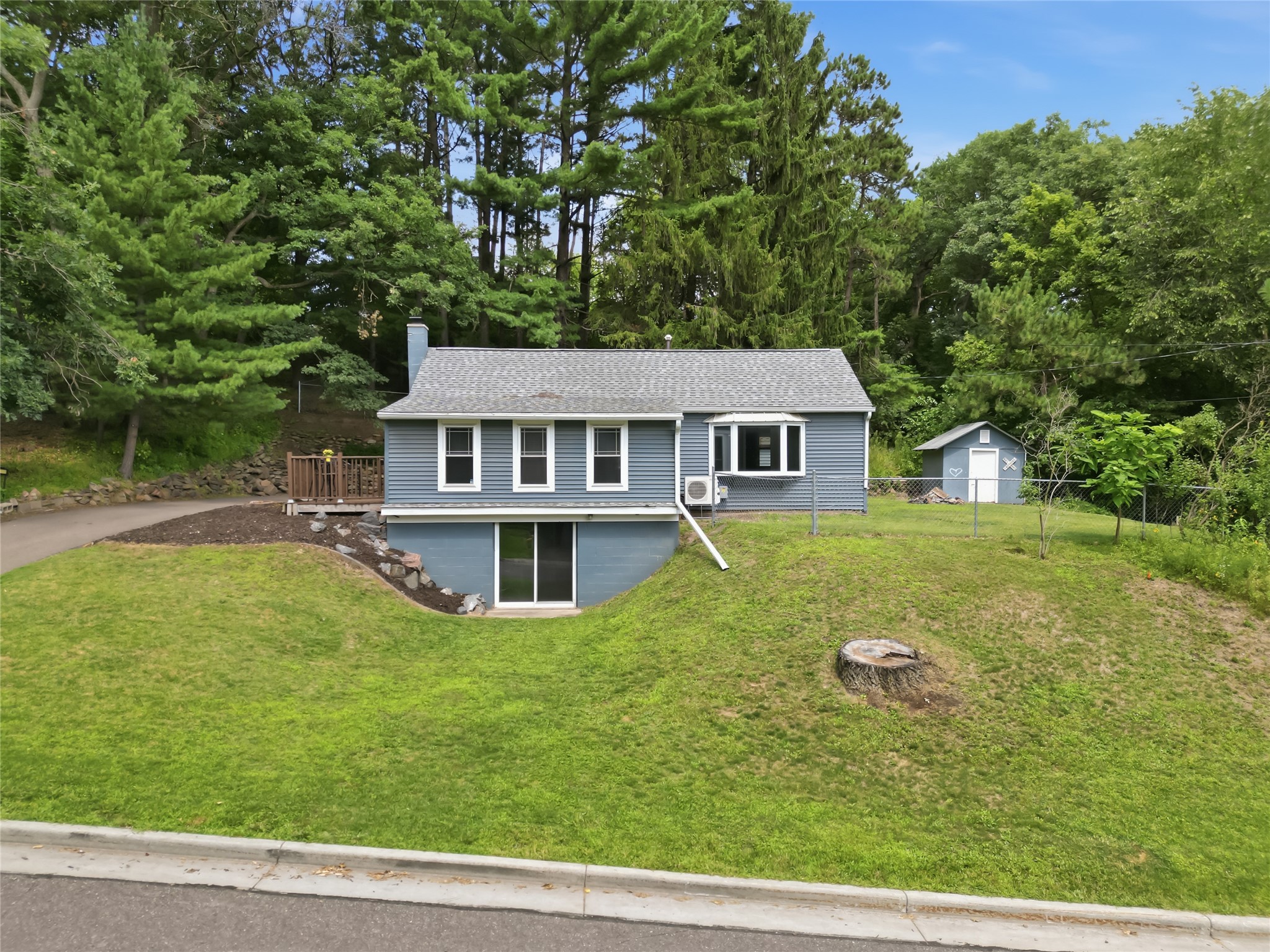 2634 South Slope Terrace Property Photo 5