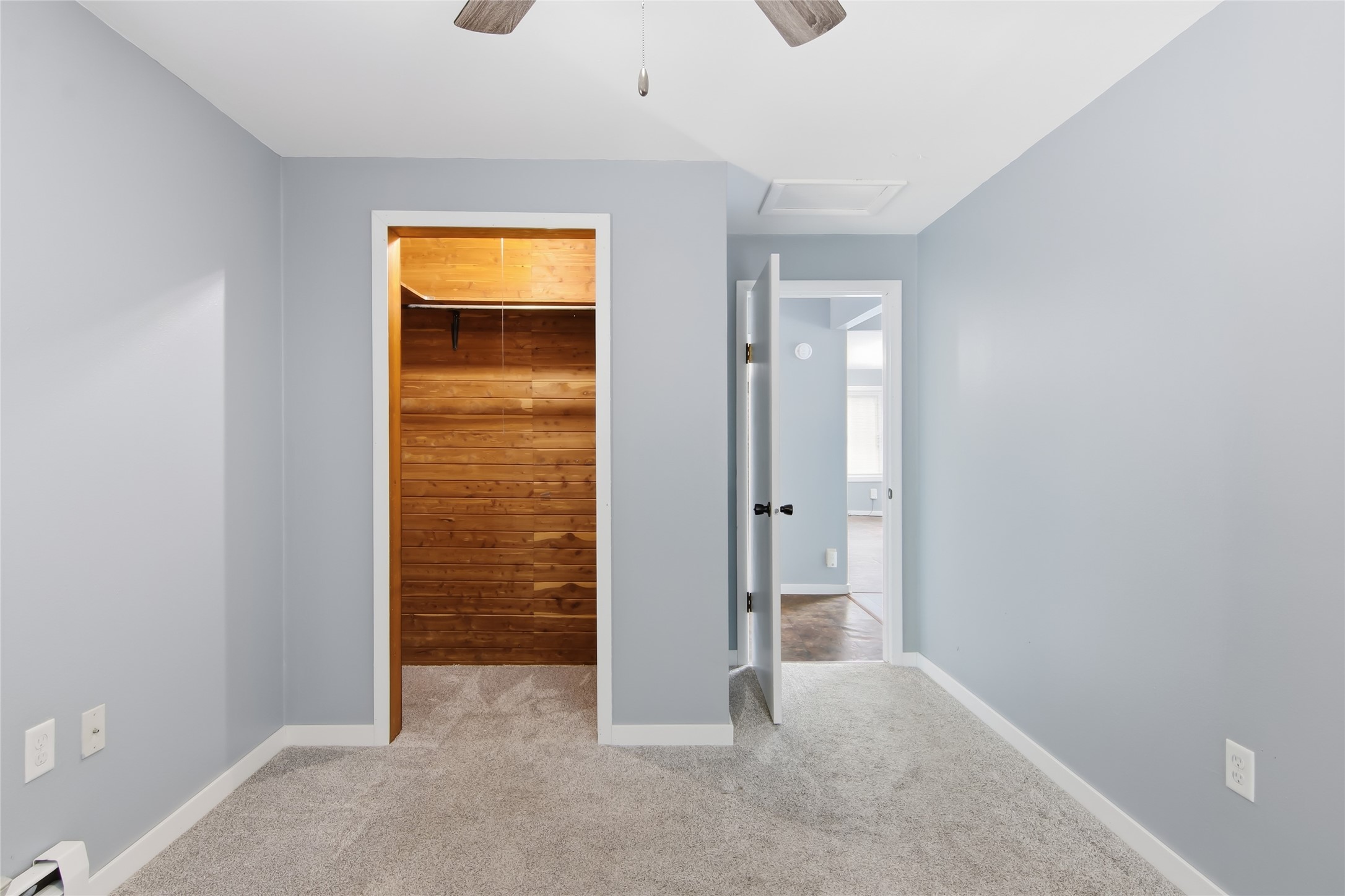 2634 South Slope Terrace Property Photo 21