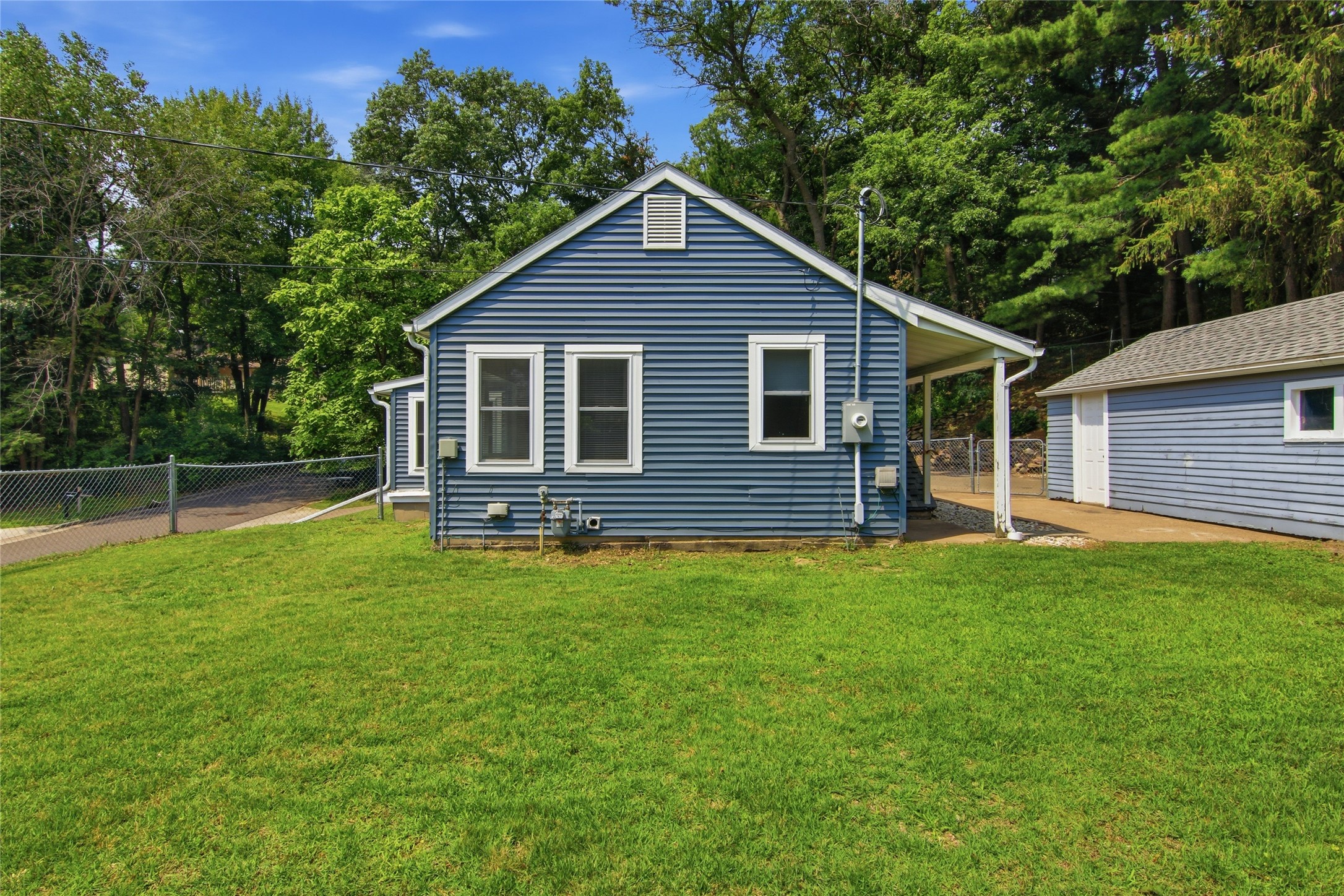 2634 South Slope Terrace Property Photo 34
