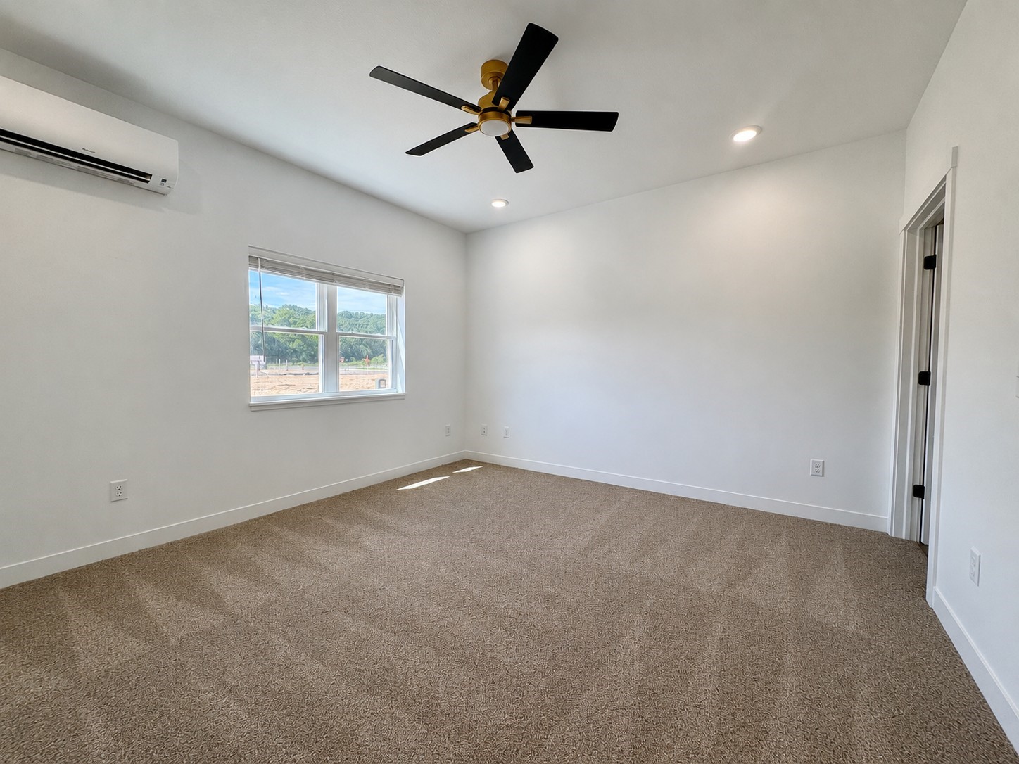 1714 Whitetail Way Property Photo 7