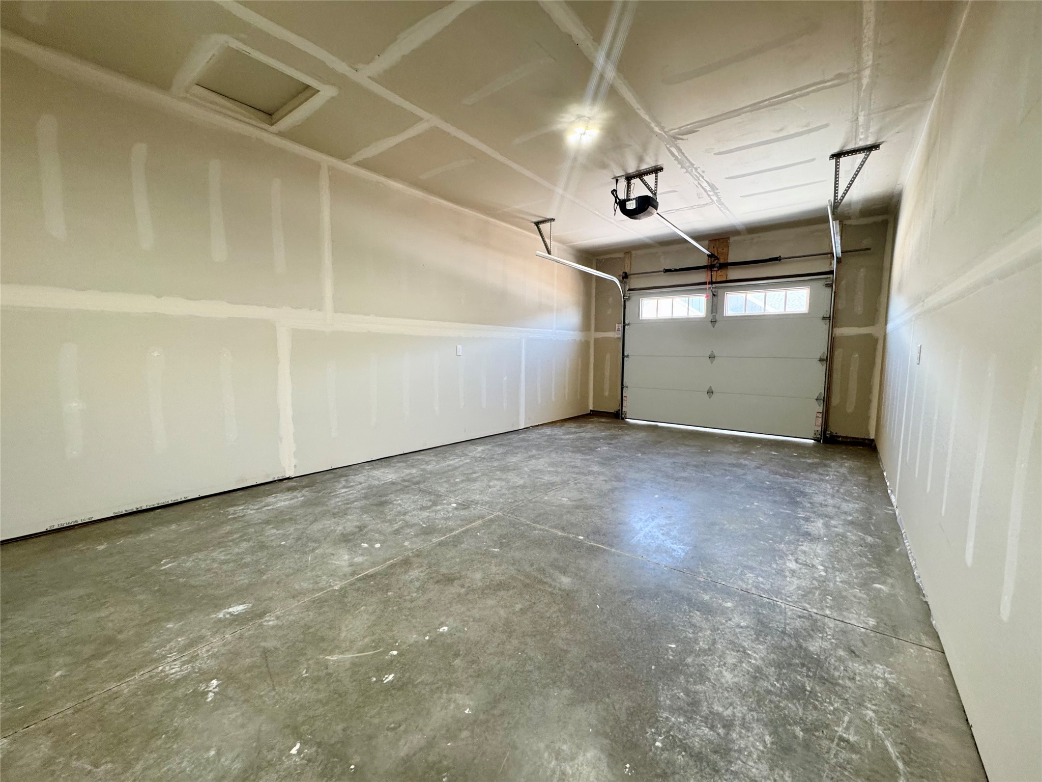 1714 Whitetail Way Property Photo 9