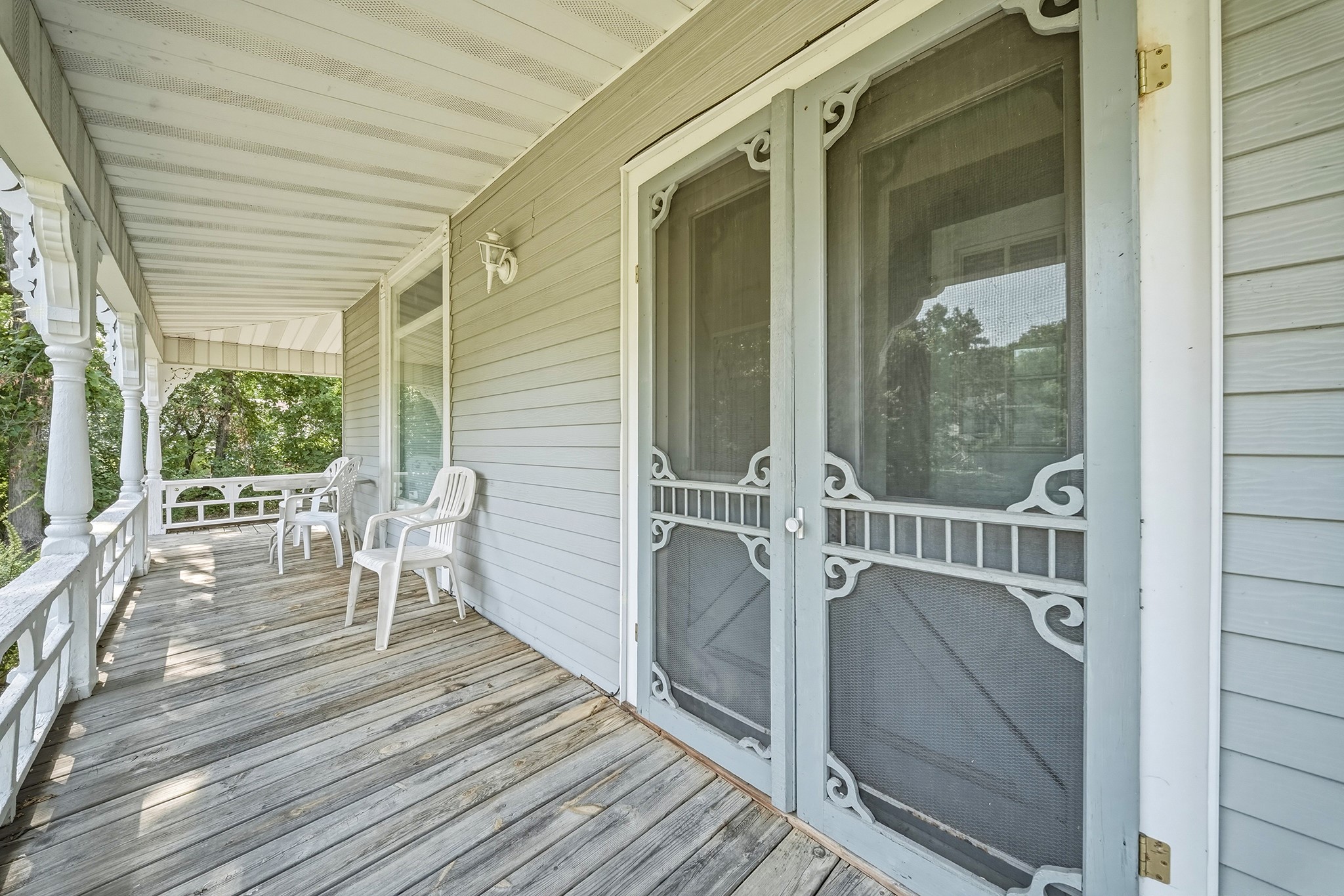 126 W Cedar Street 1-2 Property Photo 6
