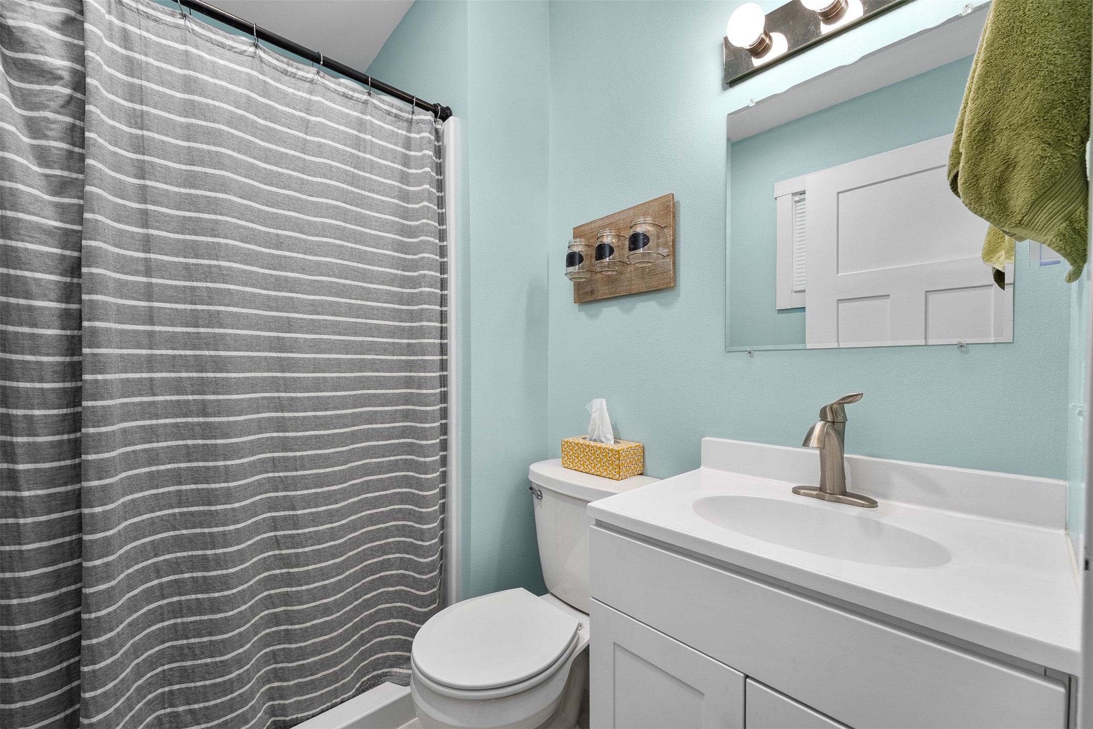 2624 Vine Street Property Photo 16