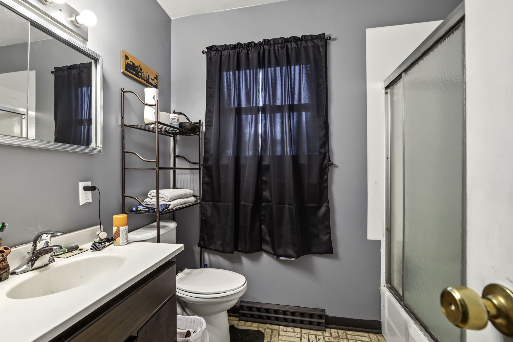 684 N Jackson Street Property Photo 15