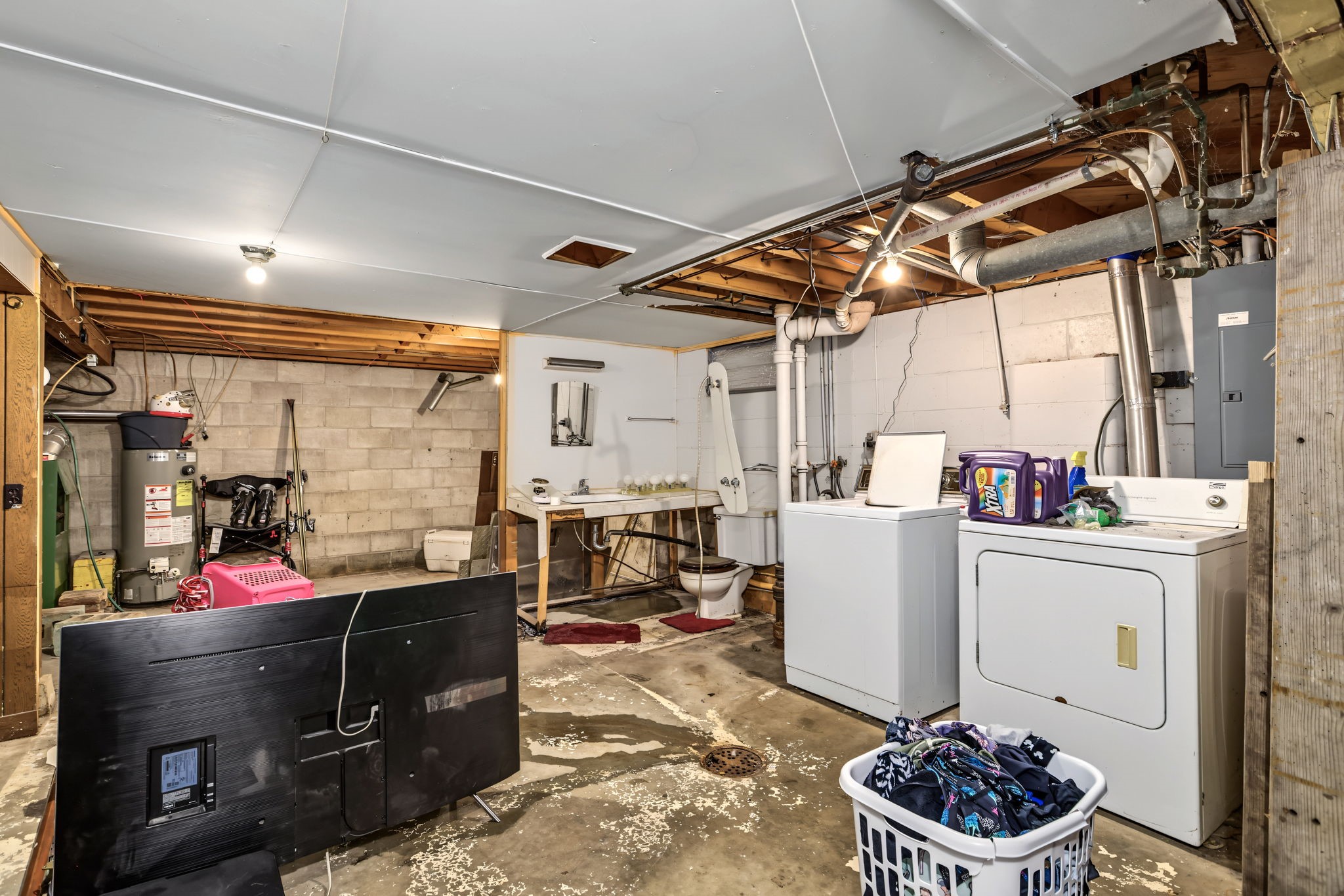 684 N Jackson Street Property Photo 17