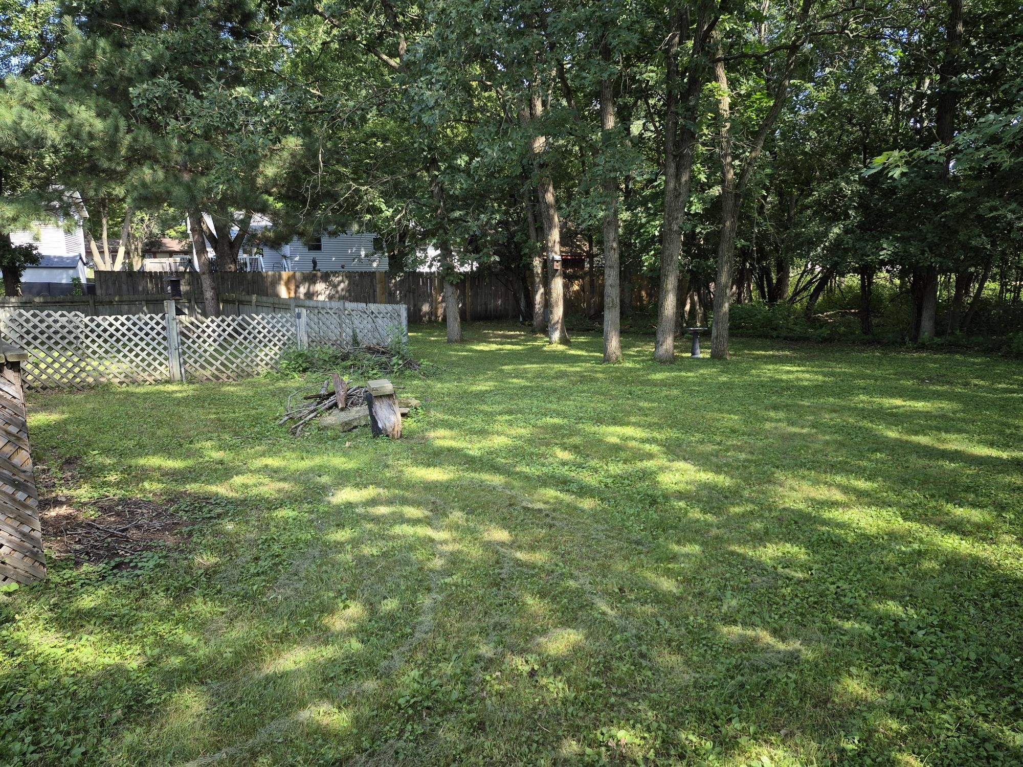809 Kimberly Drive Property Photo 3