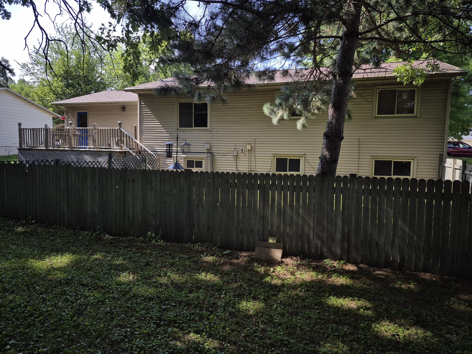 809 Kimberly Drive Property Photo 5