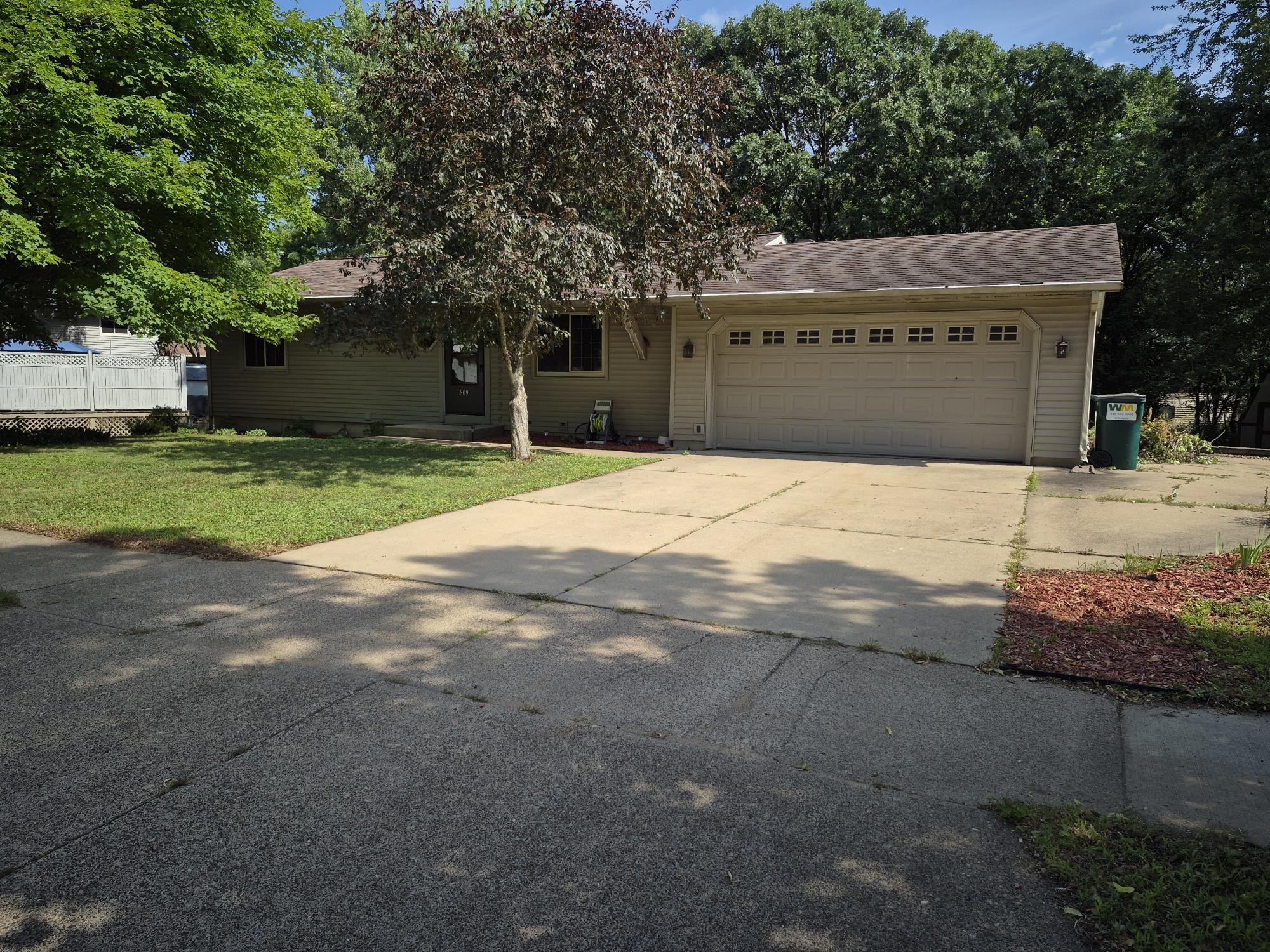 809 Kimberly Drive Property Photo 9