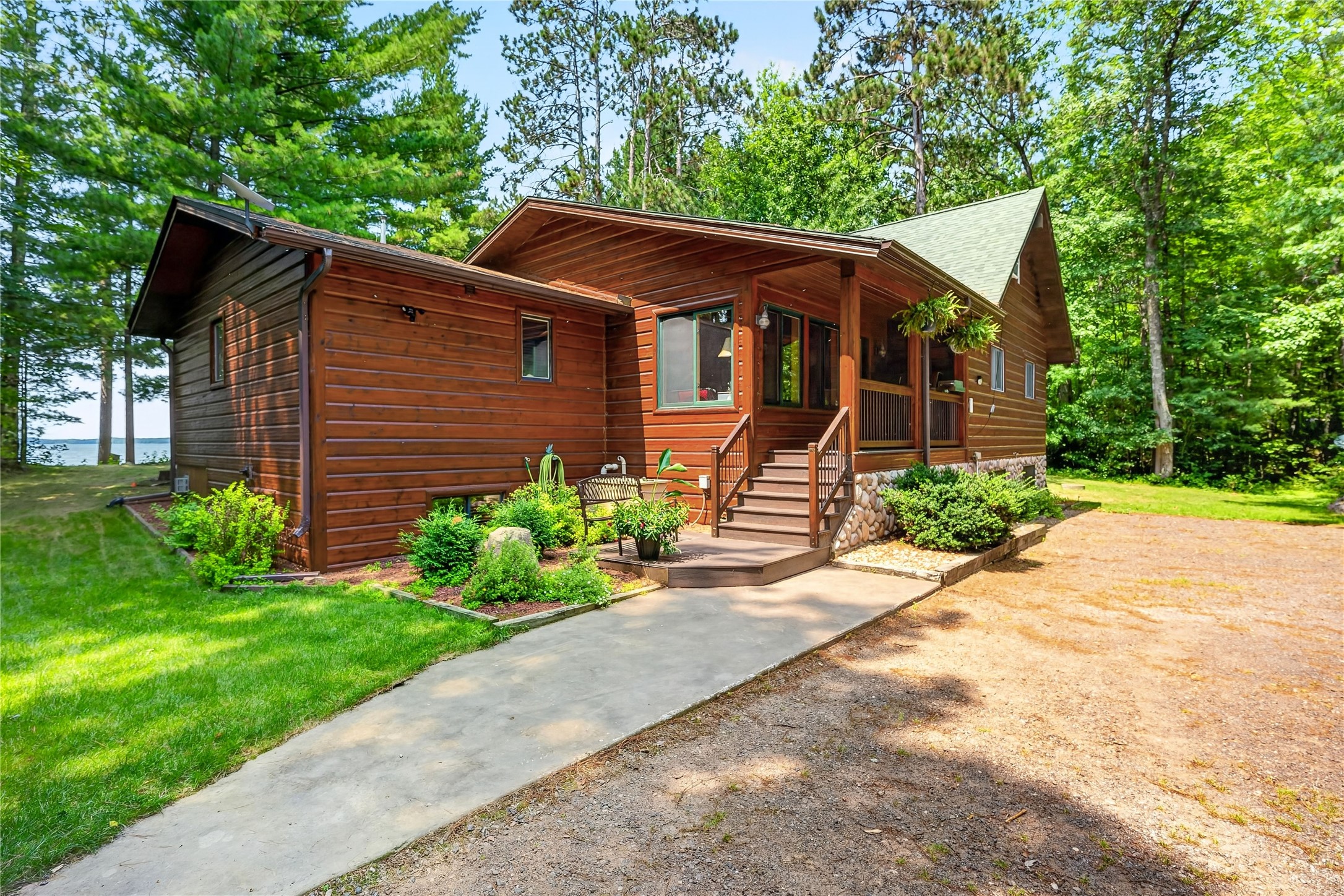 8457 N County Highway K Property Photo 5