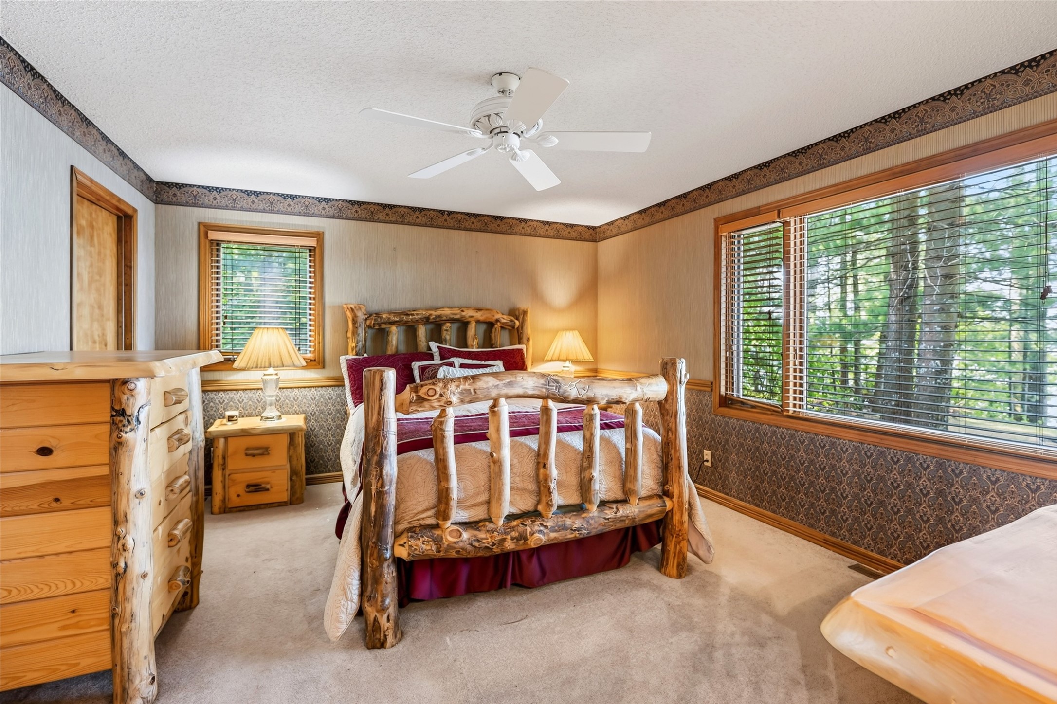 8457 N County Highway K Property Photo 16