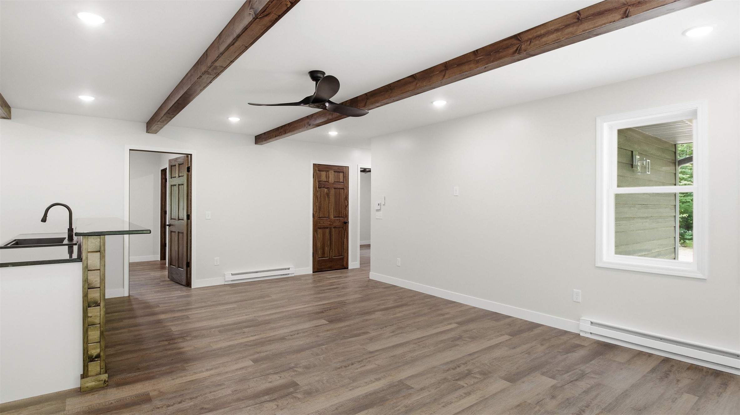 11217w Plover Lane Property Photo 8