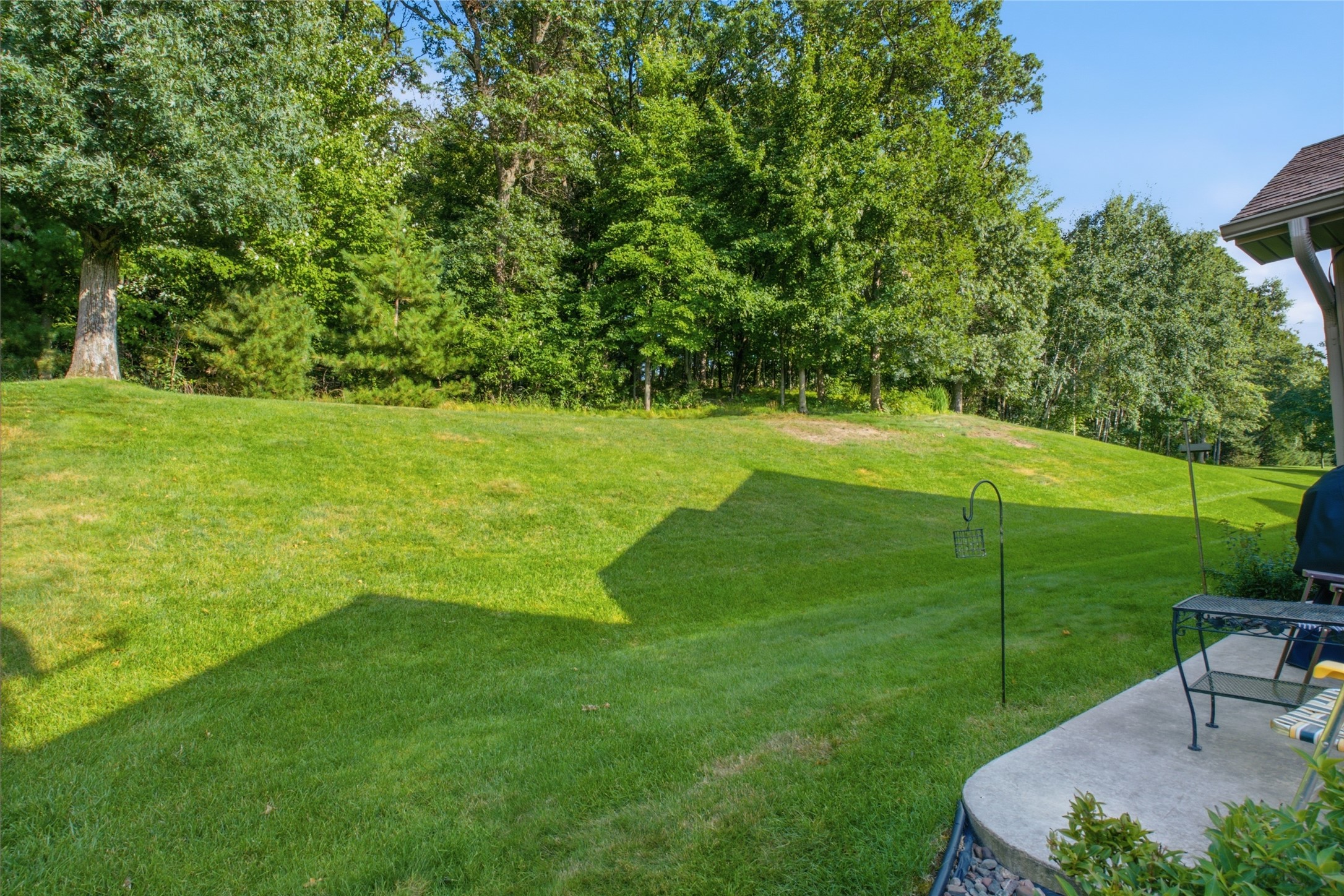 2615 E Princeton Avenue Property Photo 6