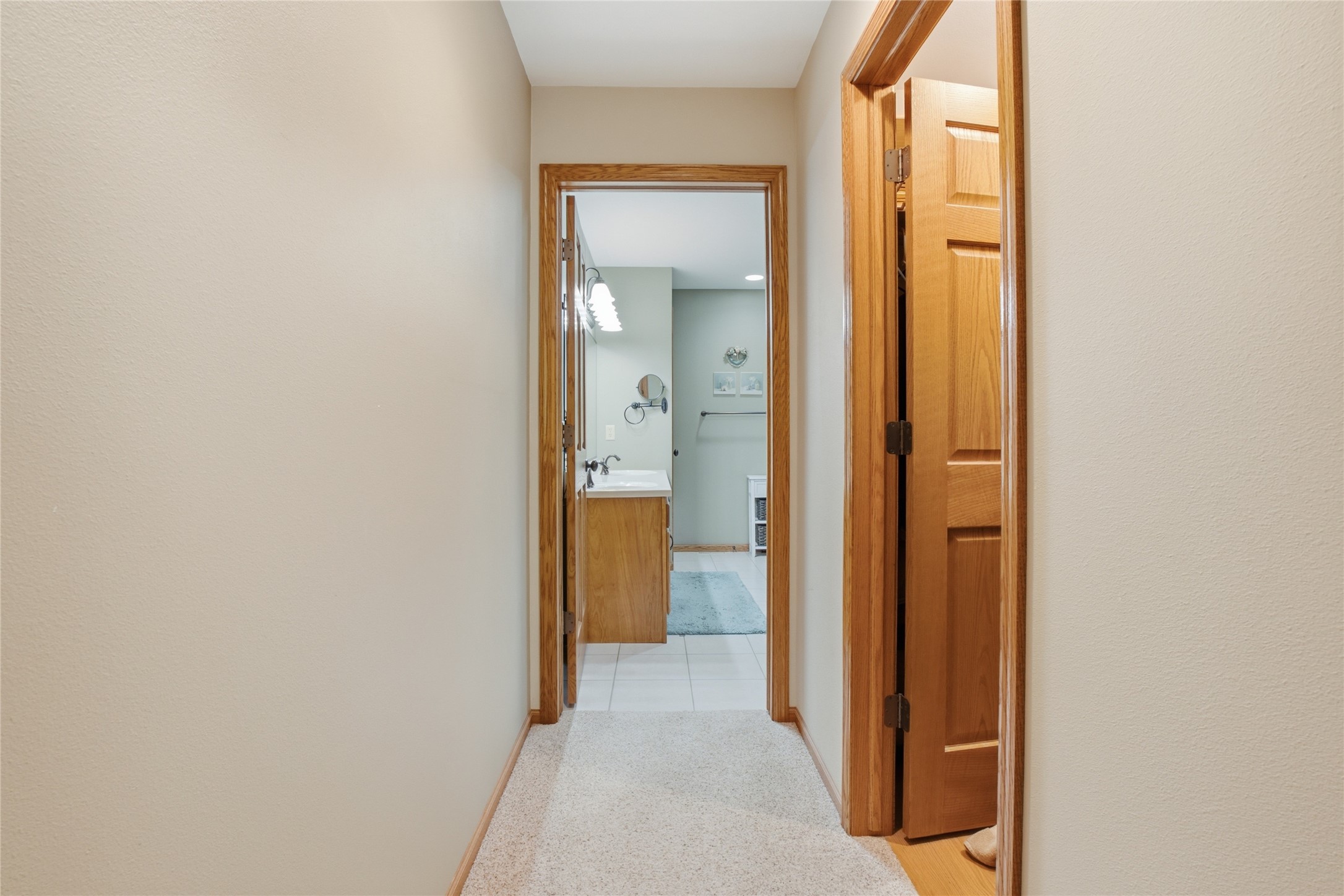 2615 E Princeton Avenue Property Photo 23