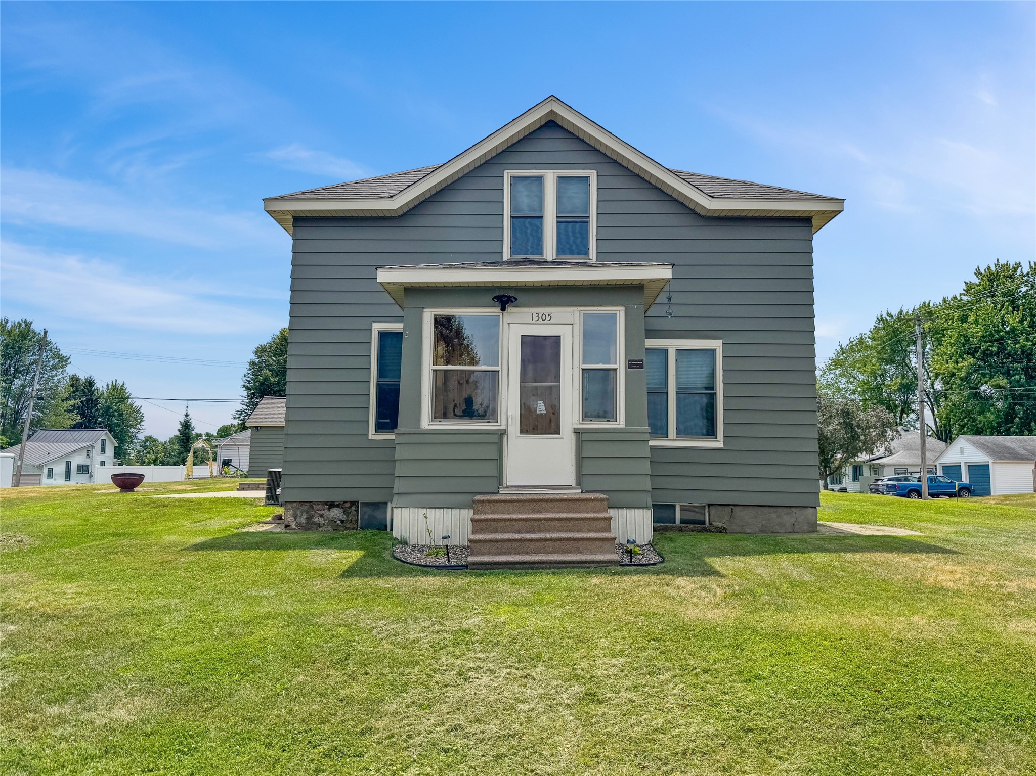 1305 Warren Street Property Photo 45