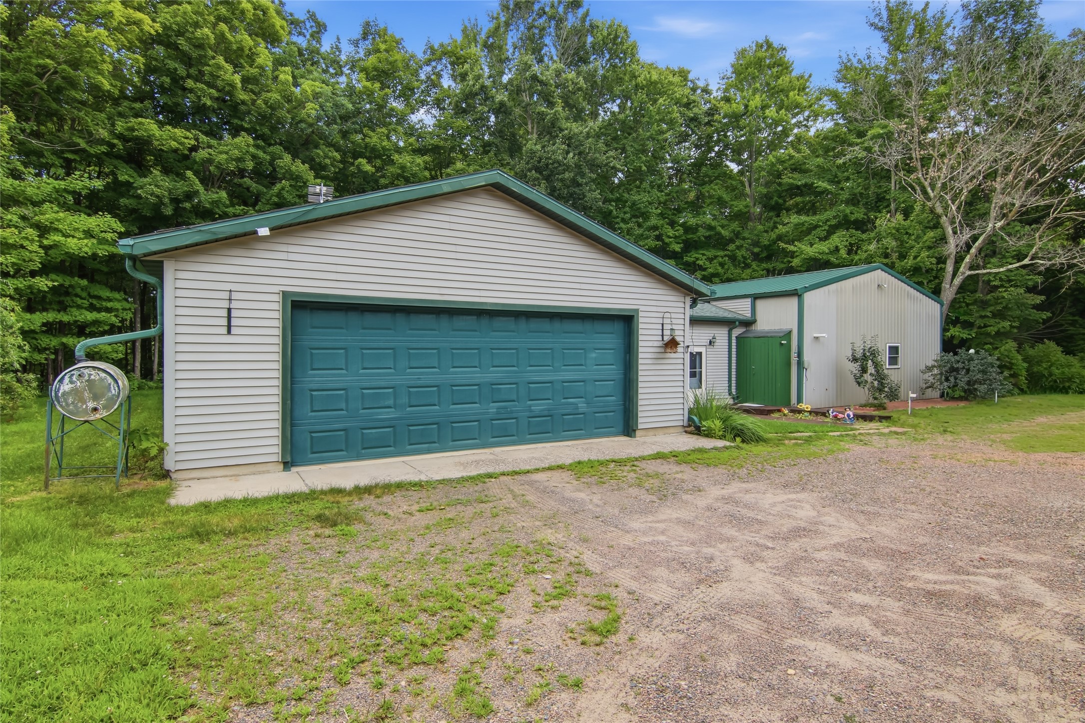 N2503 Loons Landing Road Property Photo 1