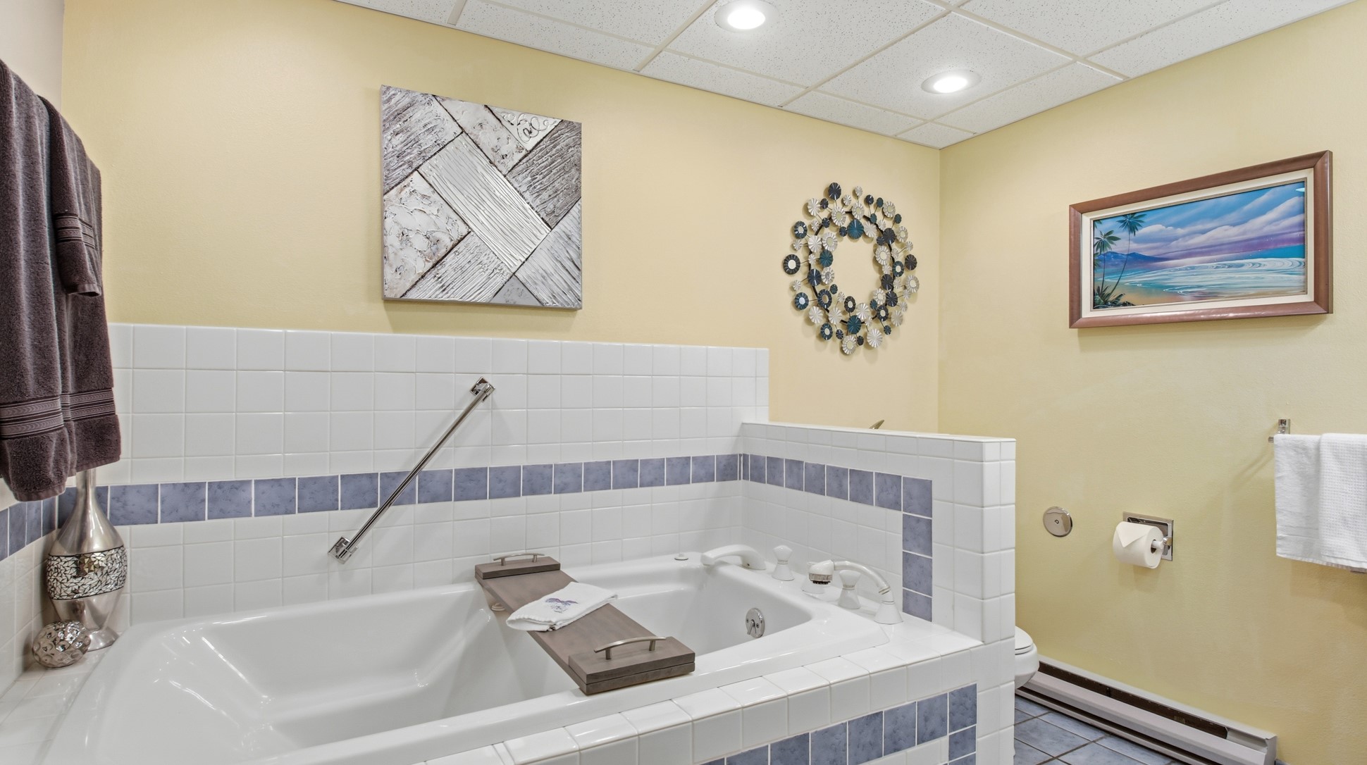 2416 Aurora Circle Ne Property Photo 23