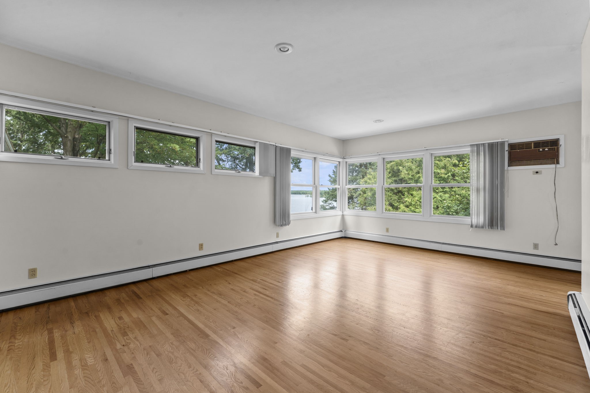 1475 4th Avenue Property Photo 21
