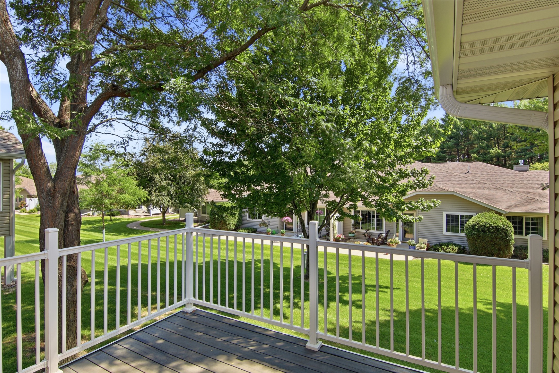 4205 E Hamilton Avenue Property Photo 4