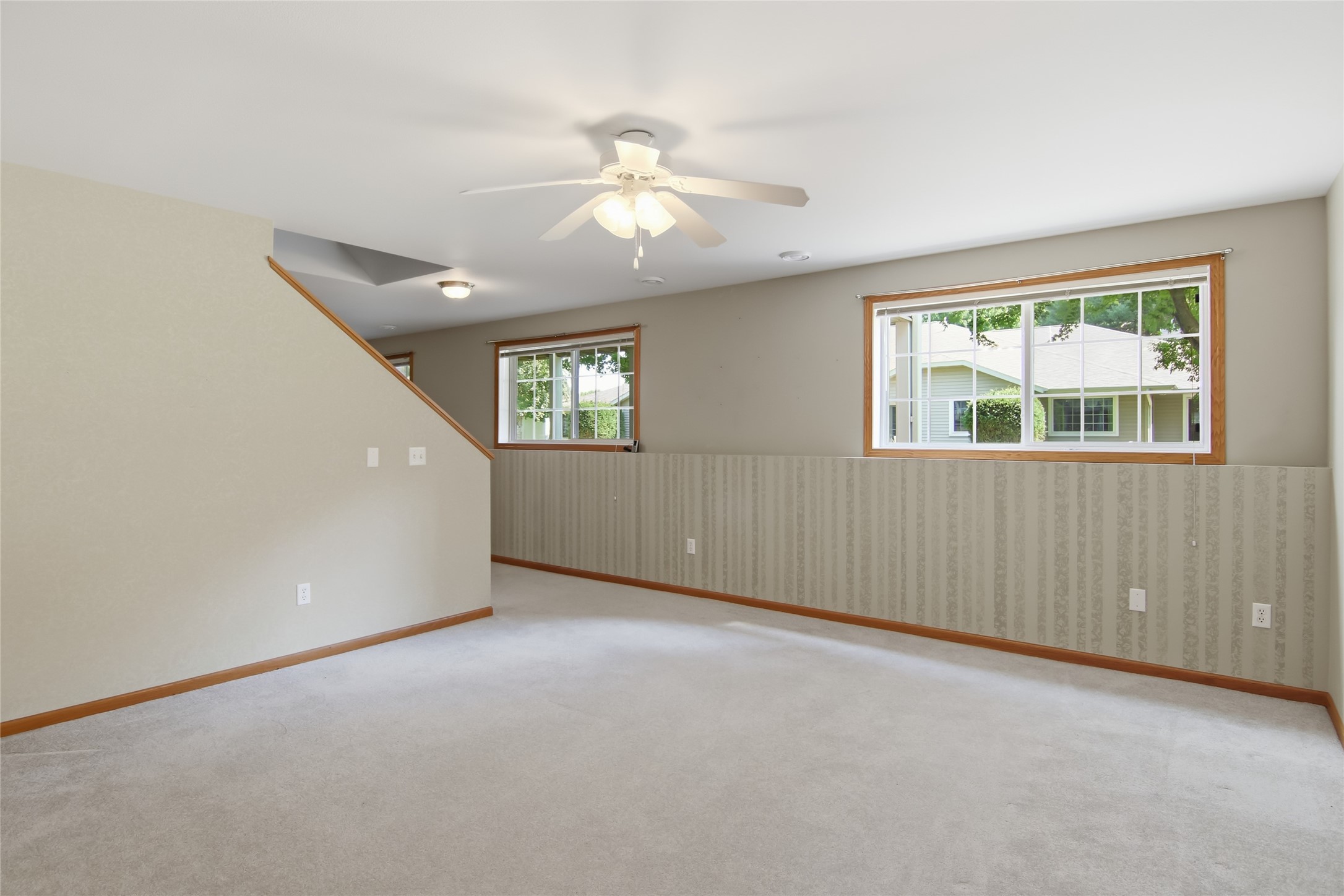 4205 E Hamilton Avenue Property Photo 26