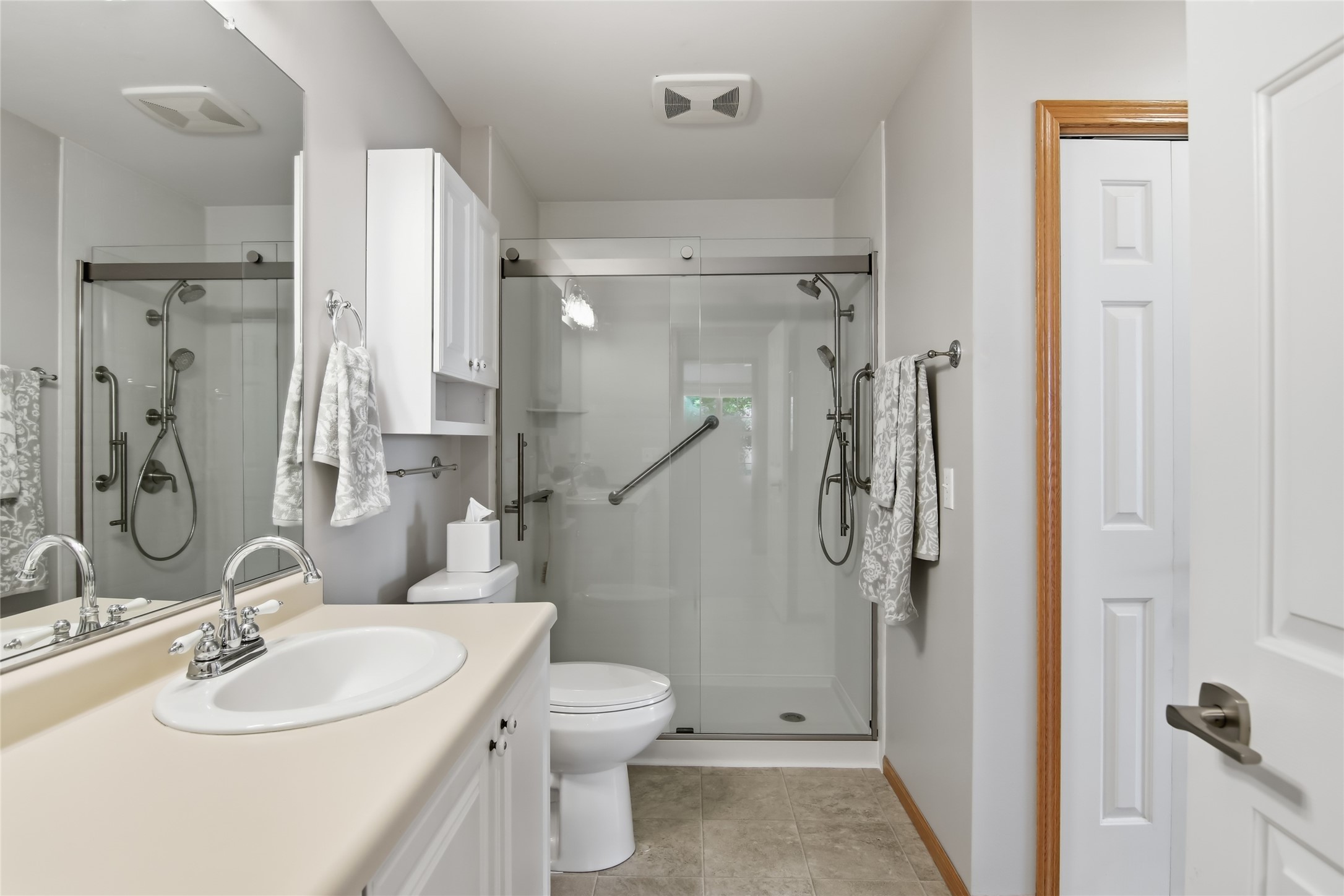 4205 E Hamilton Avenue Property Photo 28