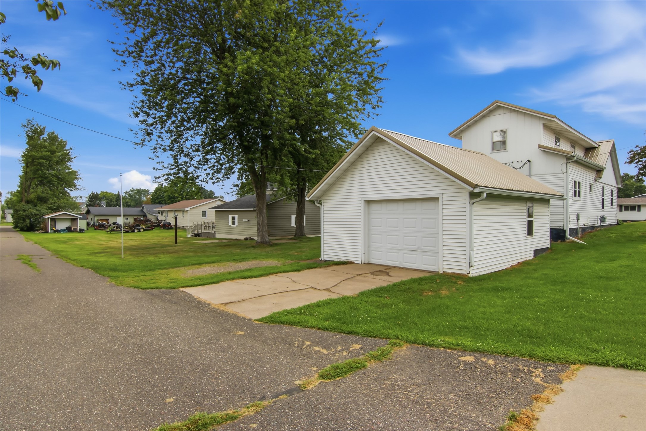 1514 6th Avenue Property Photo 38