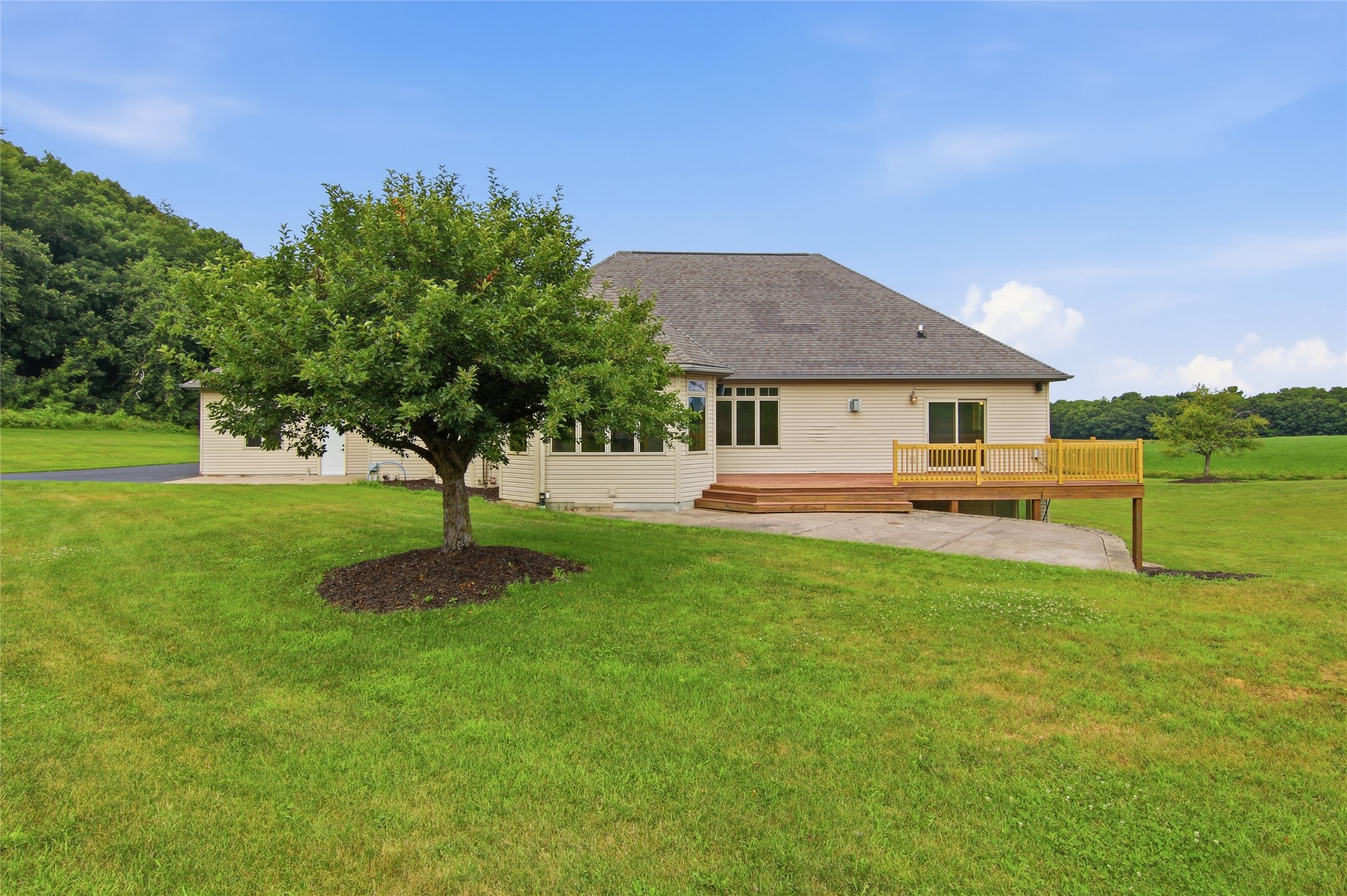 W860 Cedar Road Property Photo 8