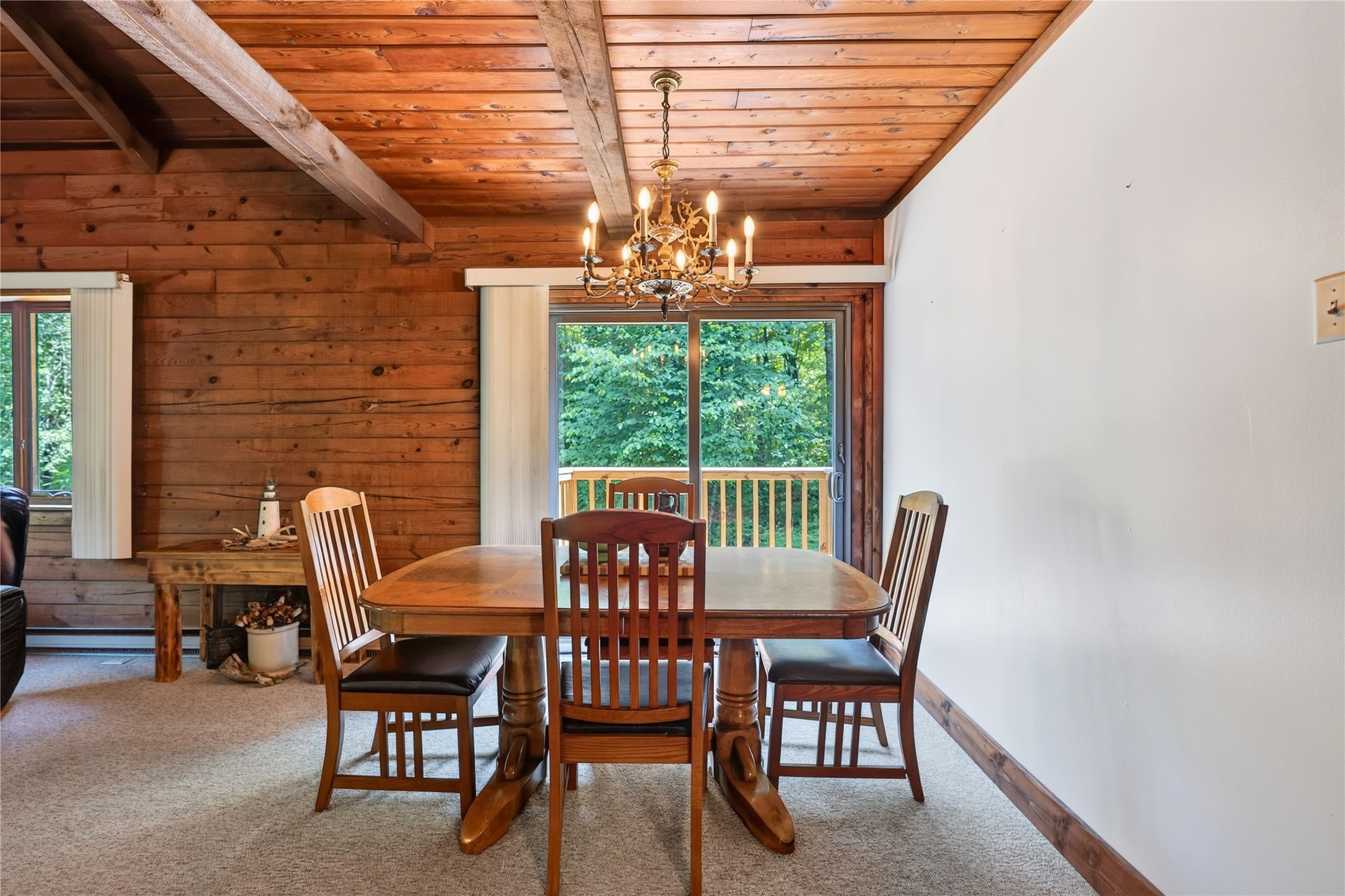 17605 Woodcrest Drive Property Photo 11