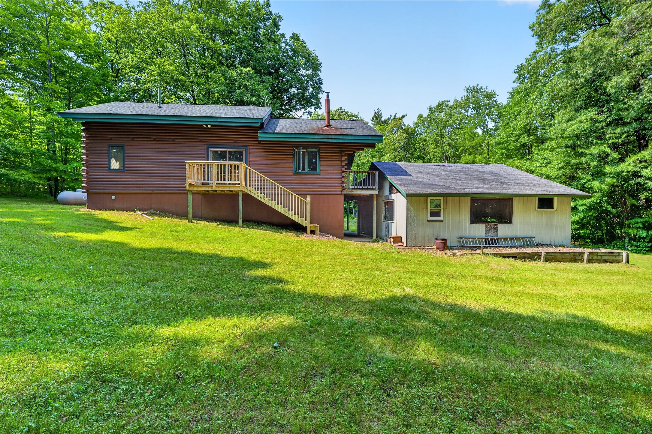 17605 Woodcrest Drive Property Photo 33