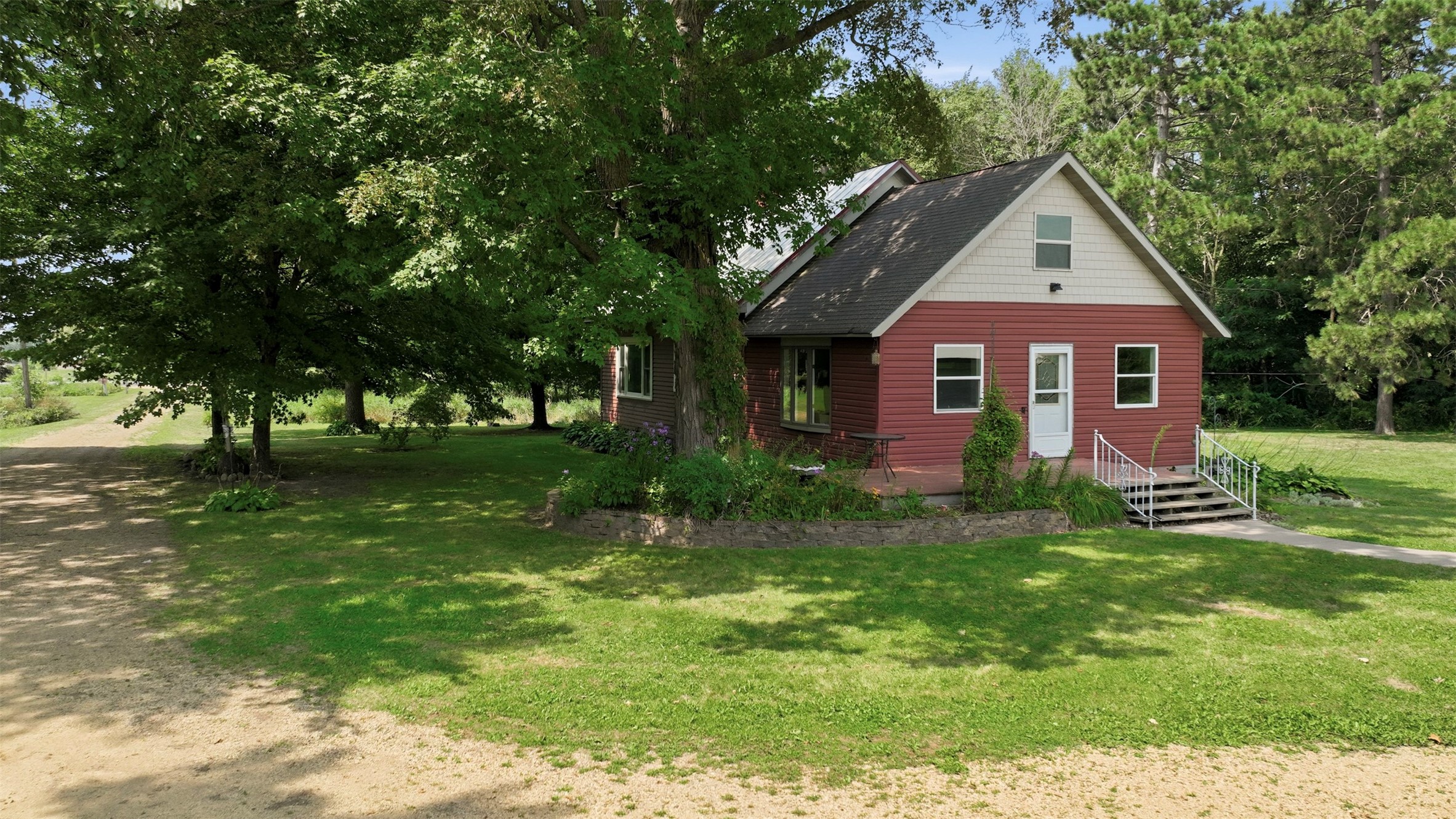 1456 210th Street Property Photo 1