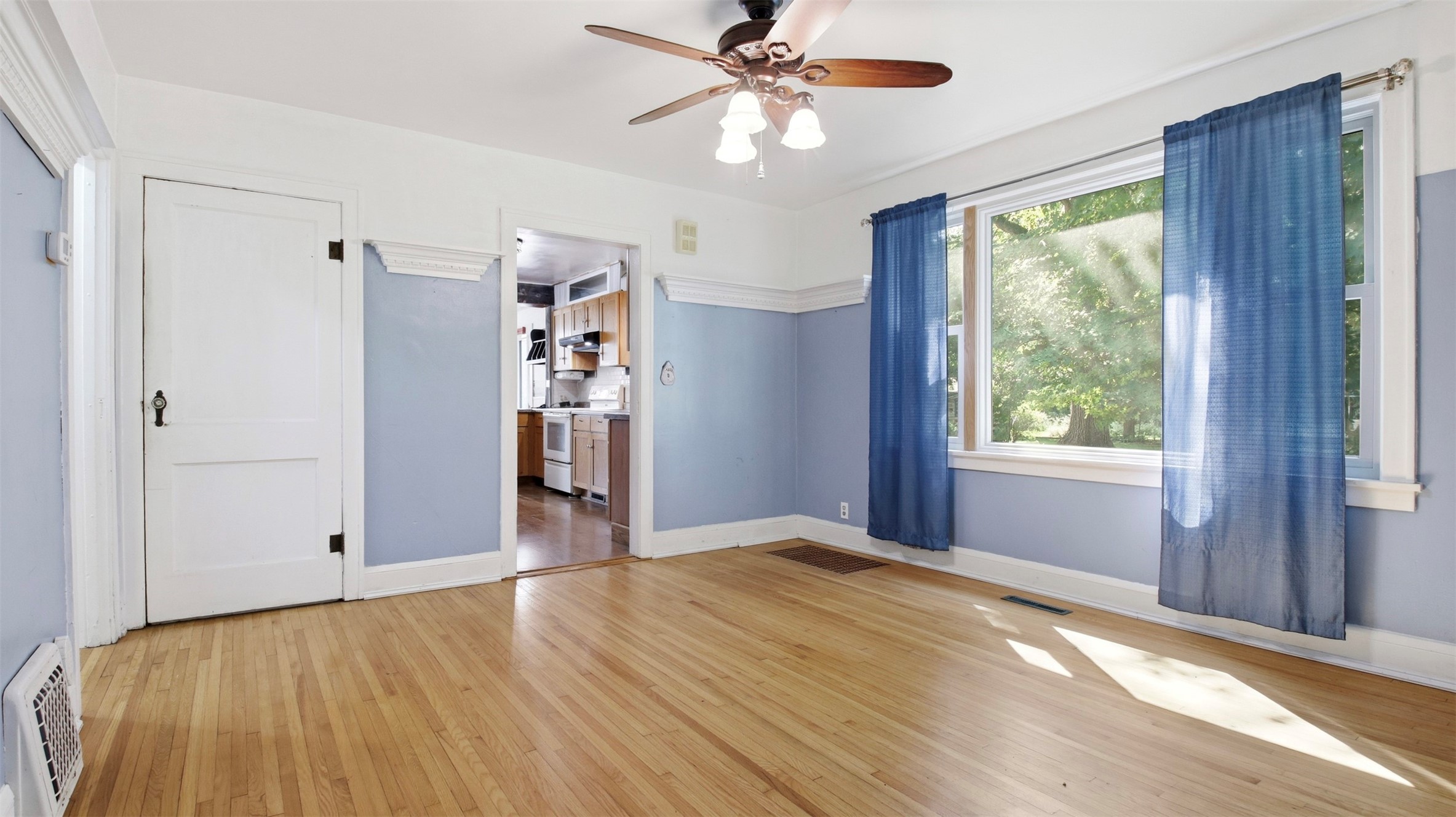 1456 210th Street Property Photo 17