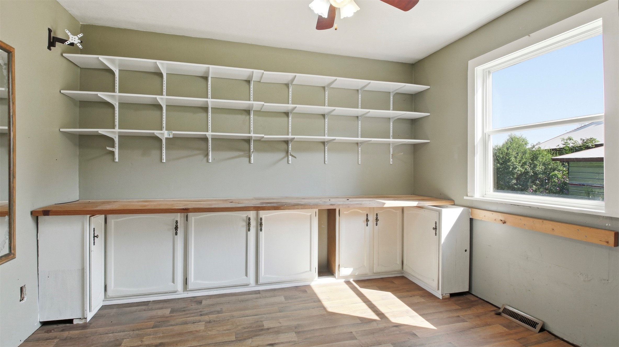 1456 210th Street Property Photo 20