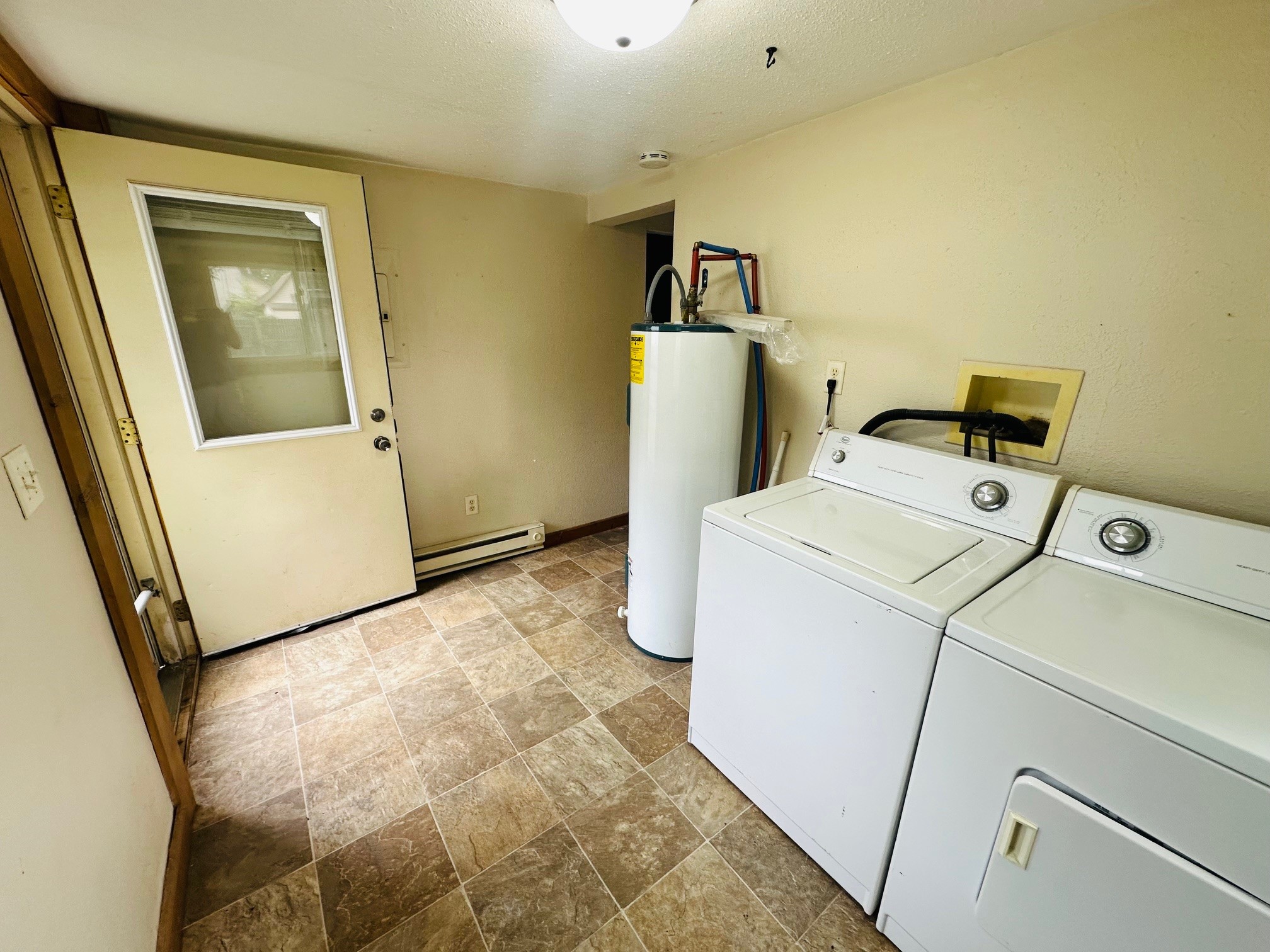 36 S 10th Street Property Photo 15