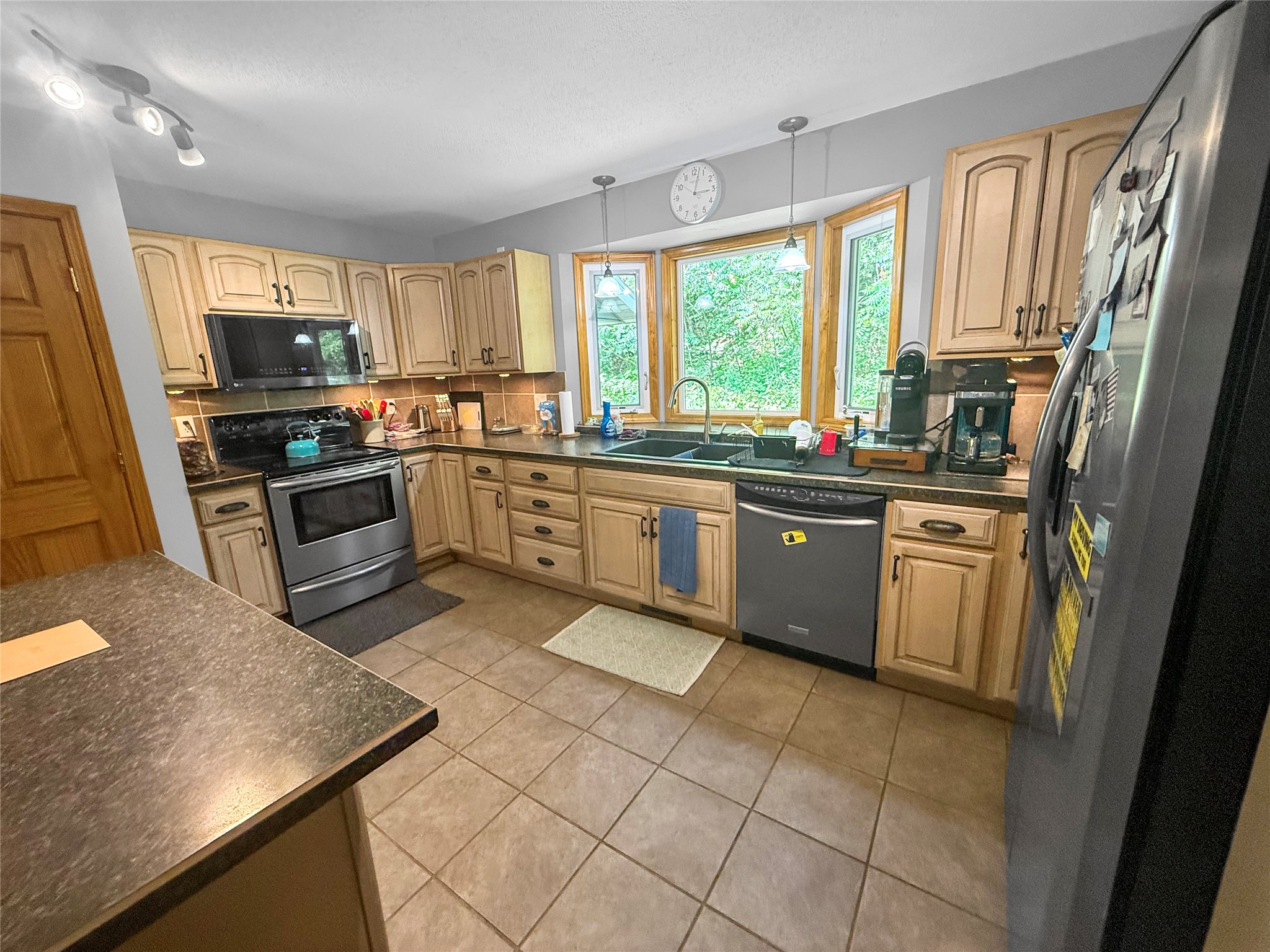 3310 Remington Road Property Photo 6