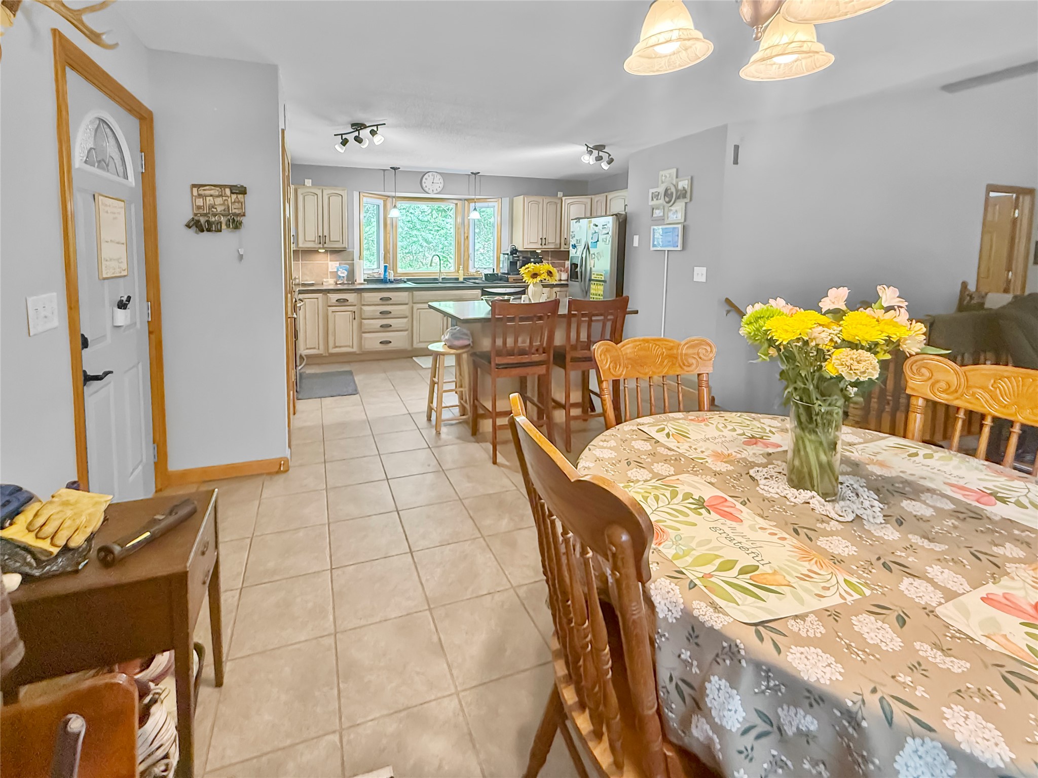3310 Remington Road Property Photo 7