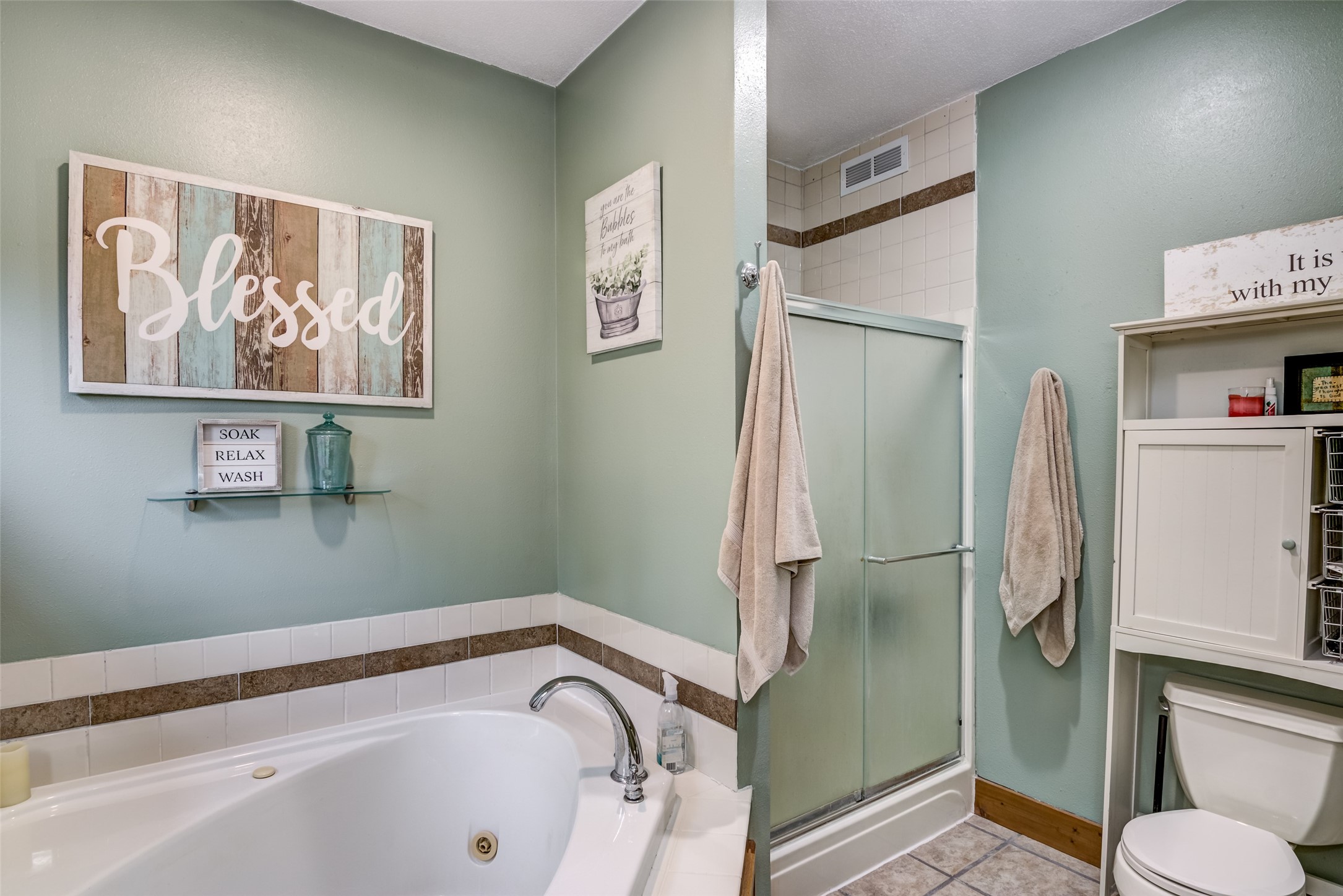 4825 N Taylor Road Property Photo 17