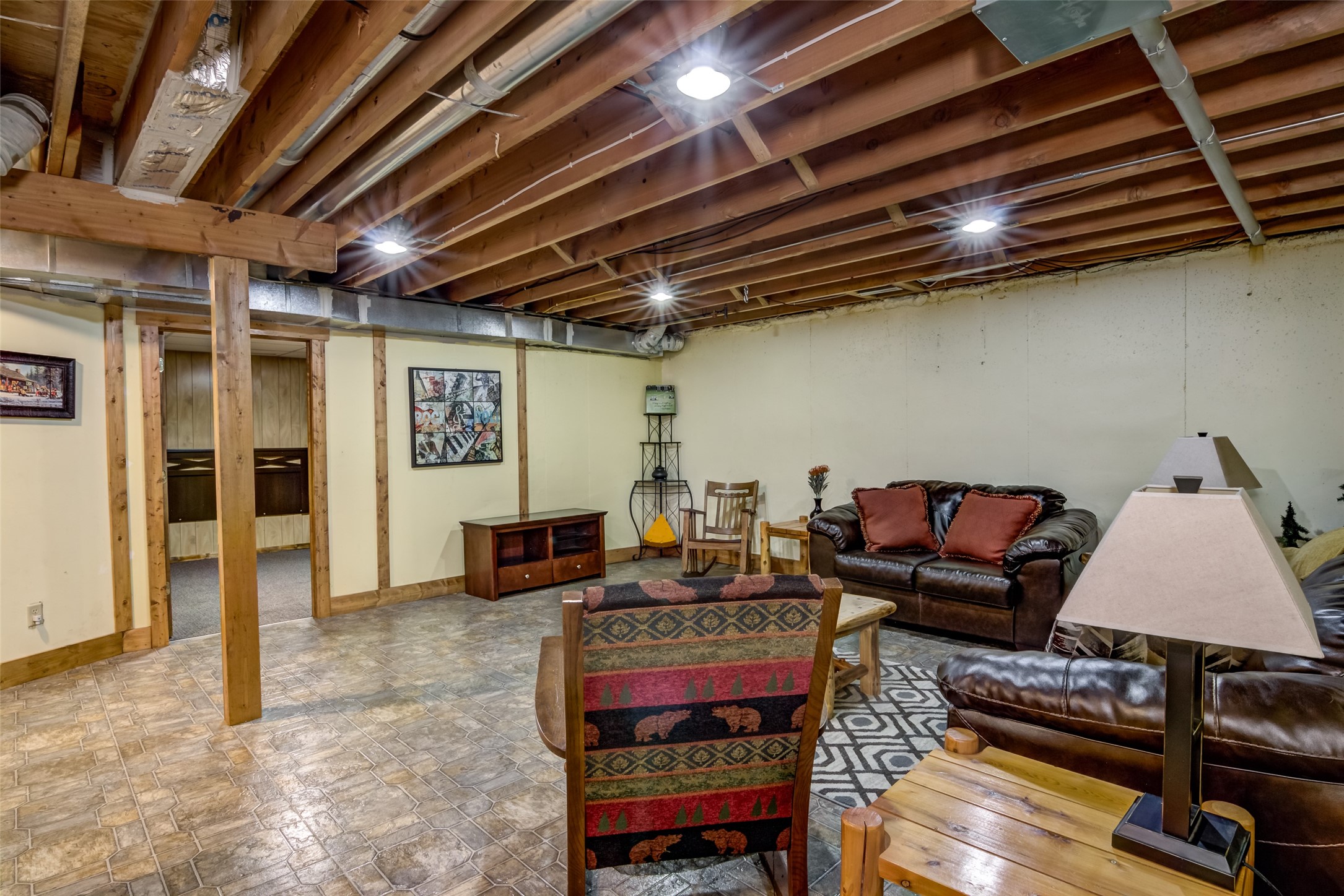 4825 N Taylor Road Property Photo 33