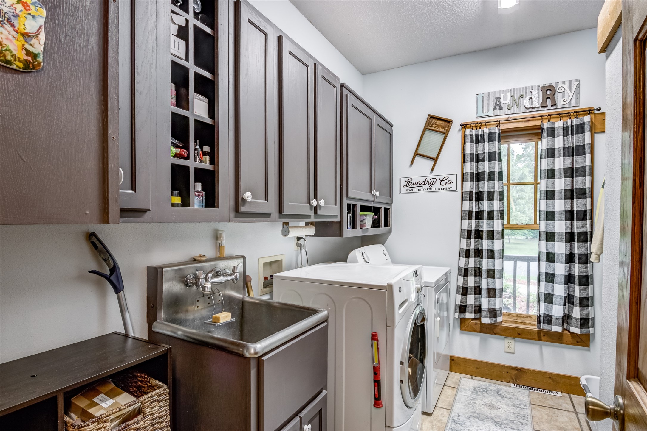 4825 N Taylor Road Property Photo 41