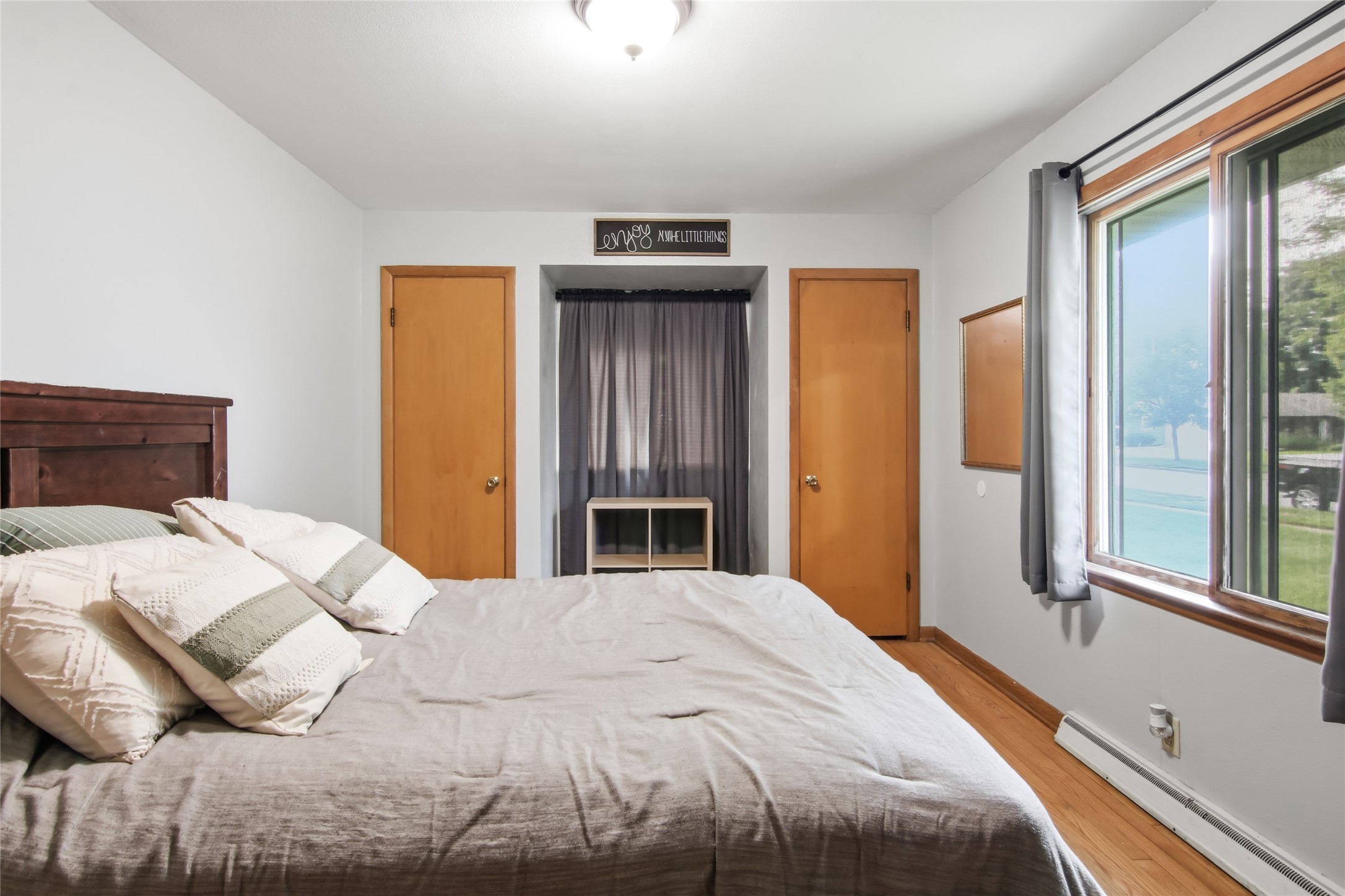 904 E Lexington Boulevard Property Photo 19