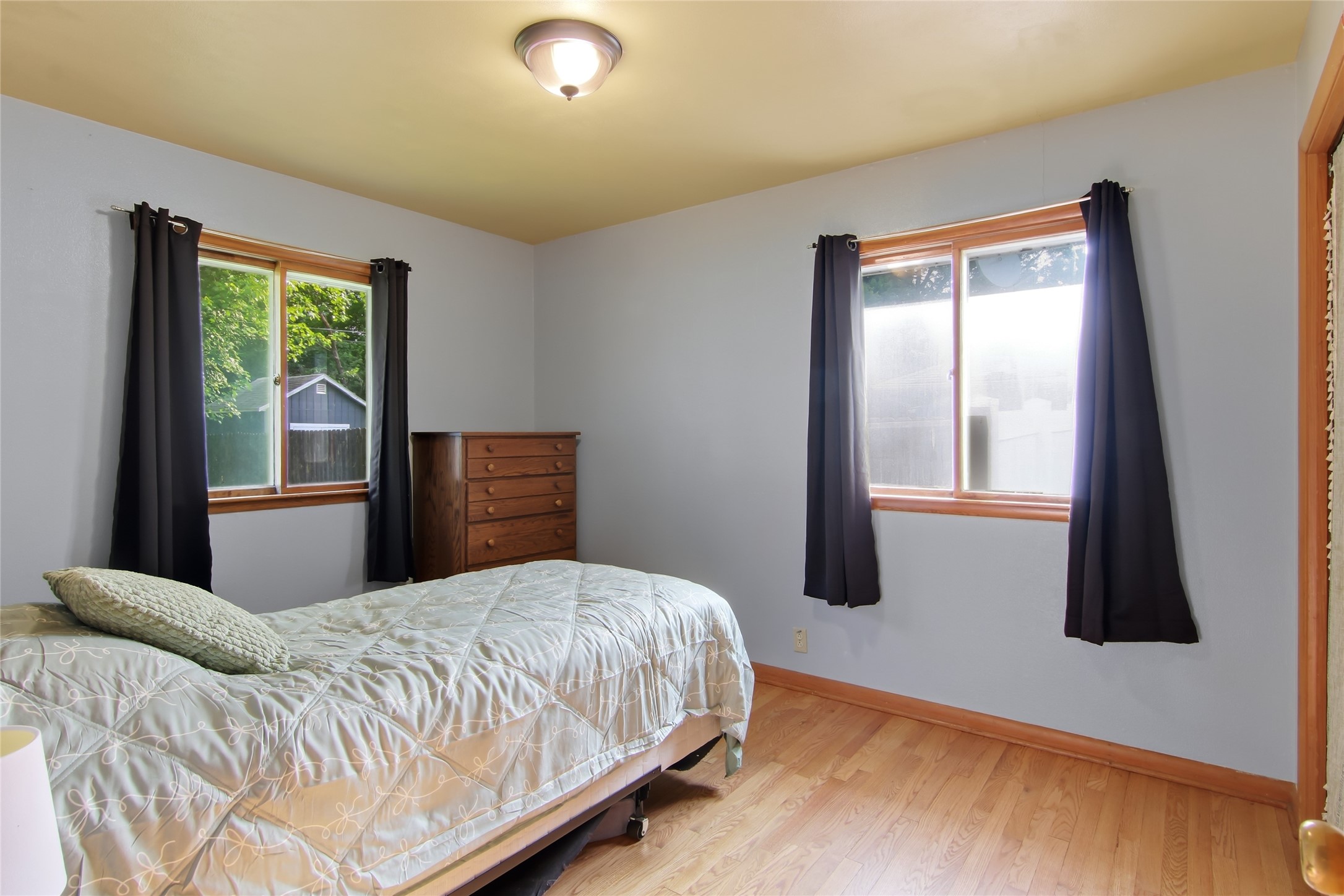 904 E Lexington Boulevard Property Photo 21