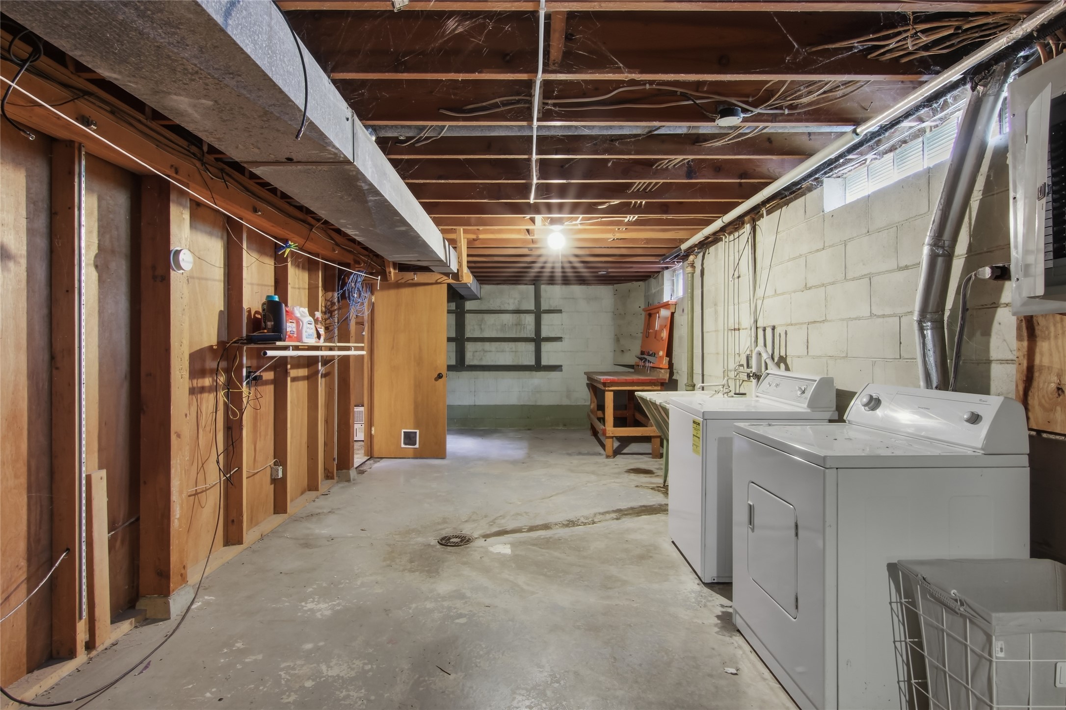 904 E Lexington Boulevard Property Photo 34