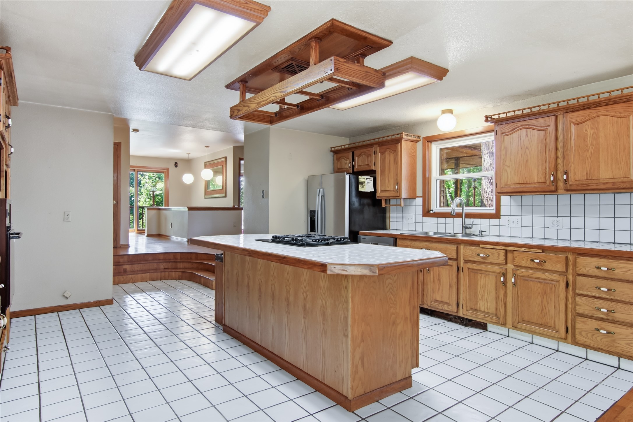 3153 Deerfield Road Property Photo 8