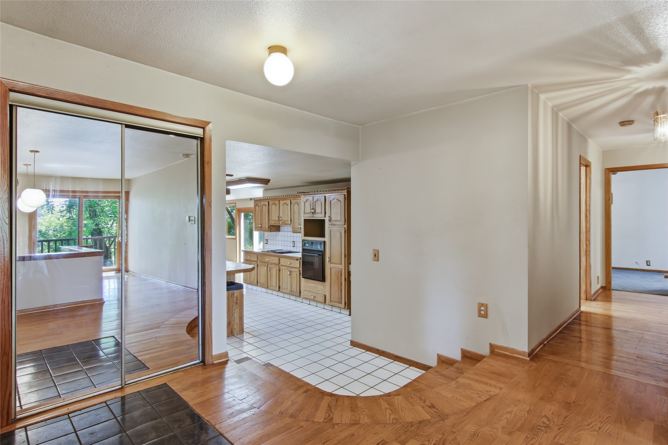 3153 Deerfield Road Property Photo 13