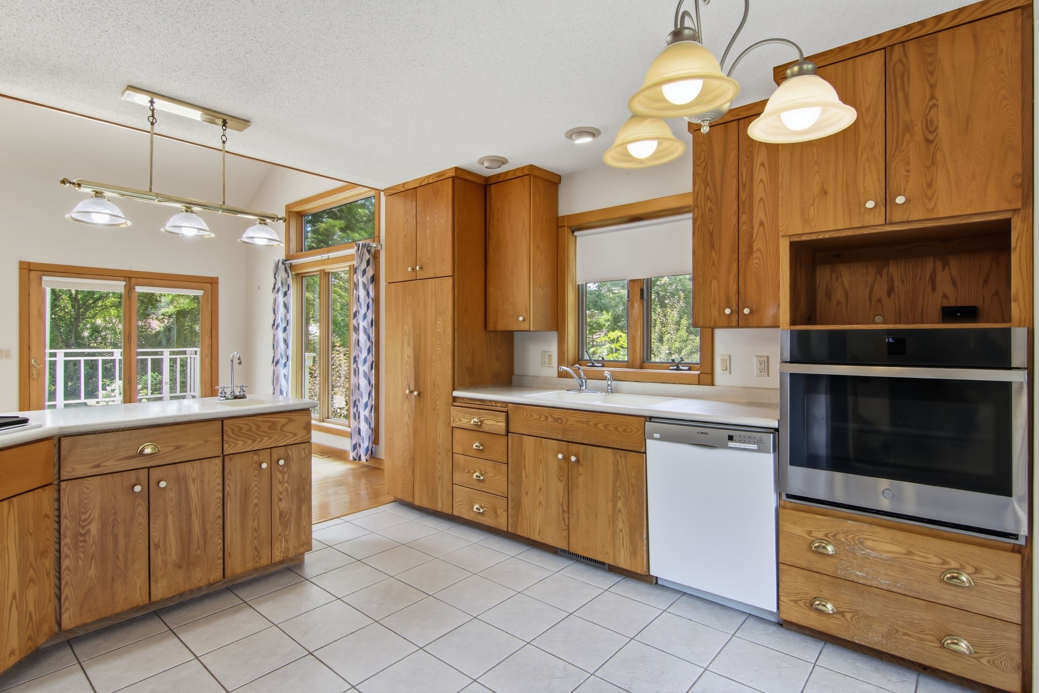 18223 Fredrickson Street Property Photo 10