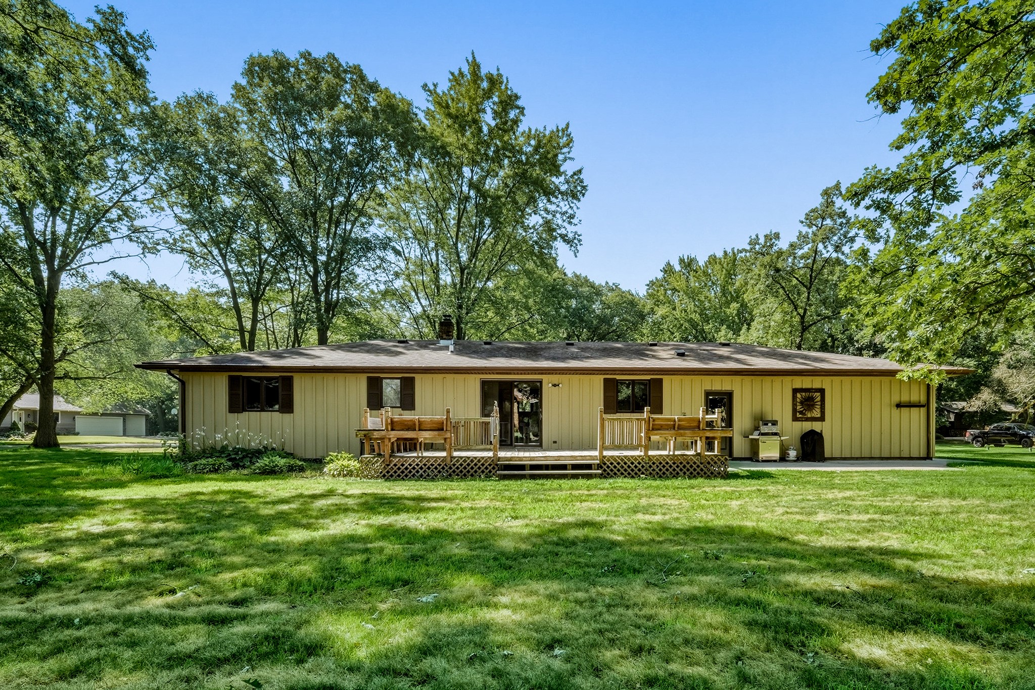 17086 55th Avenue Property Photo 5