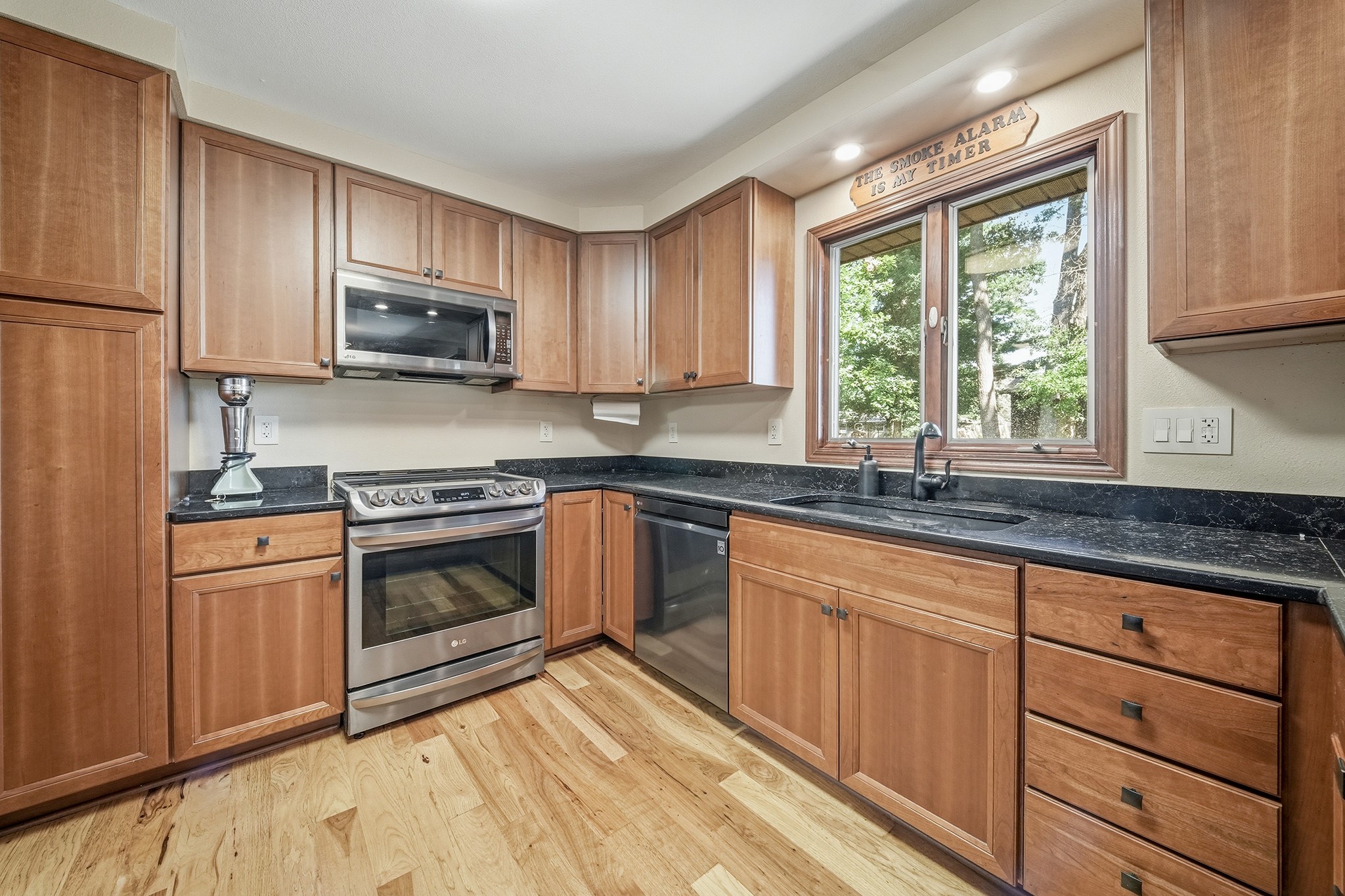 17086 55th Avenue Property Photo 19