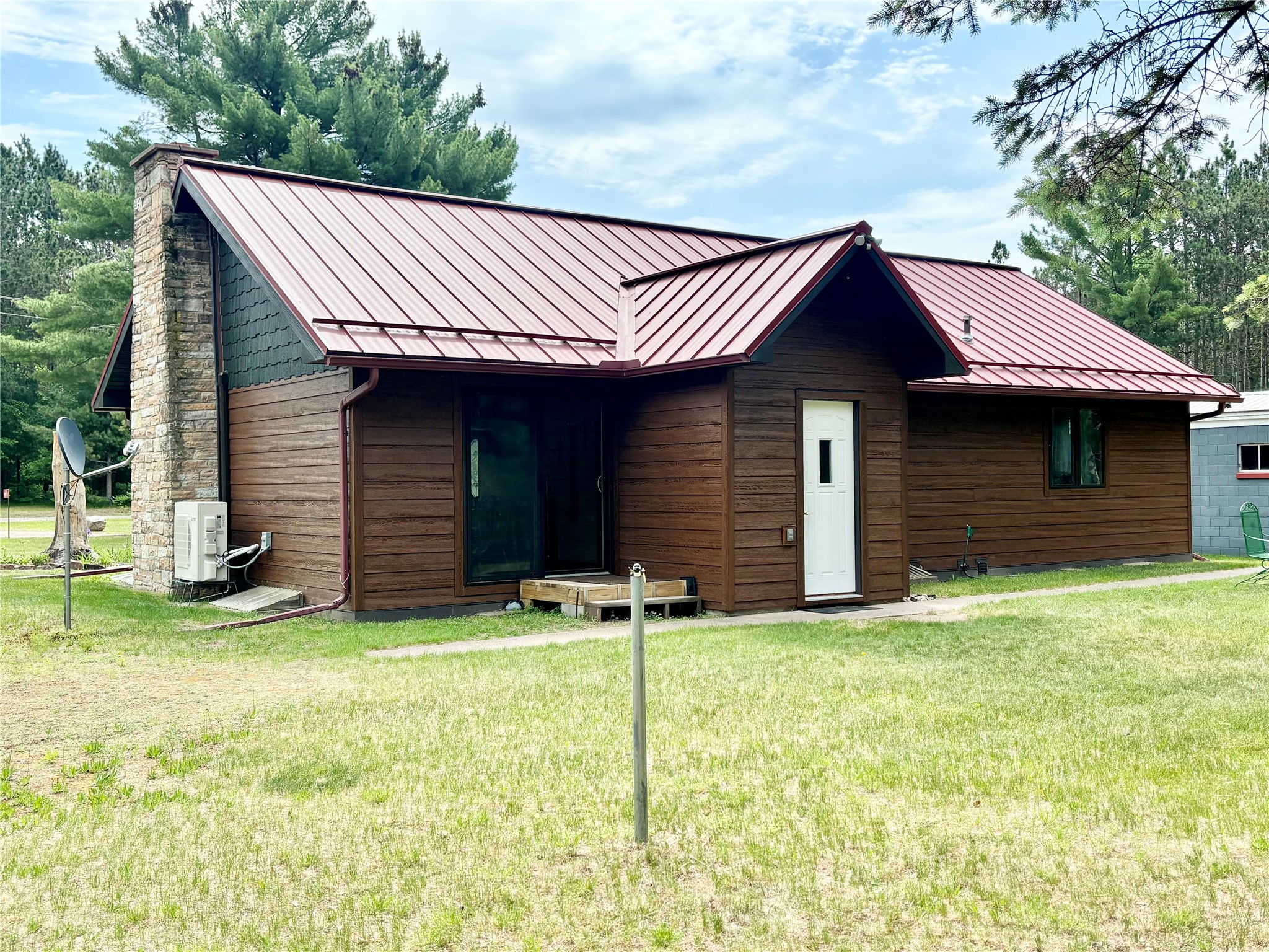 8897 N County Highway Cc Property Photo 5