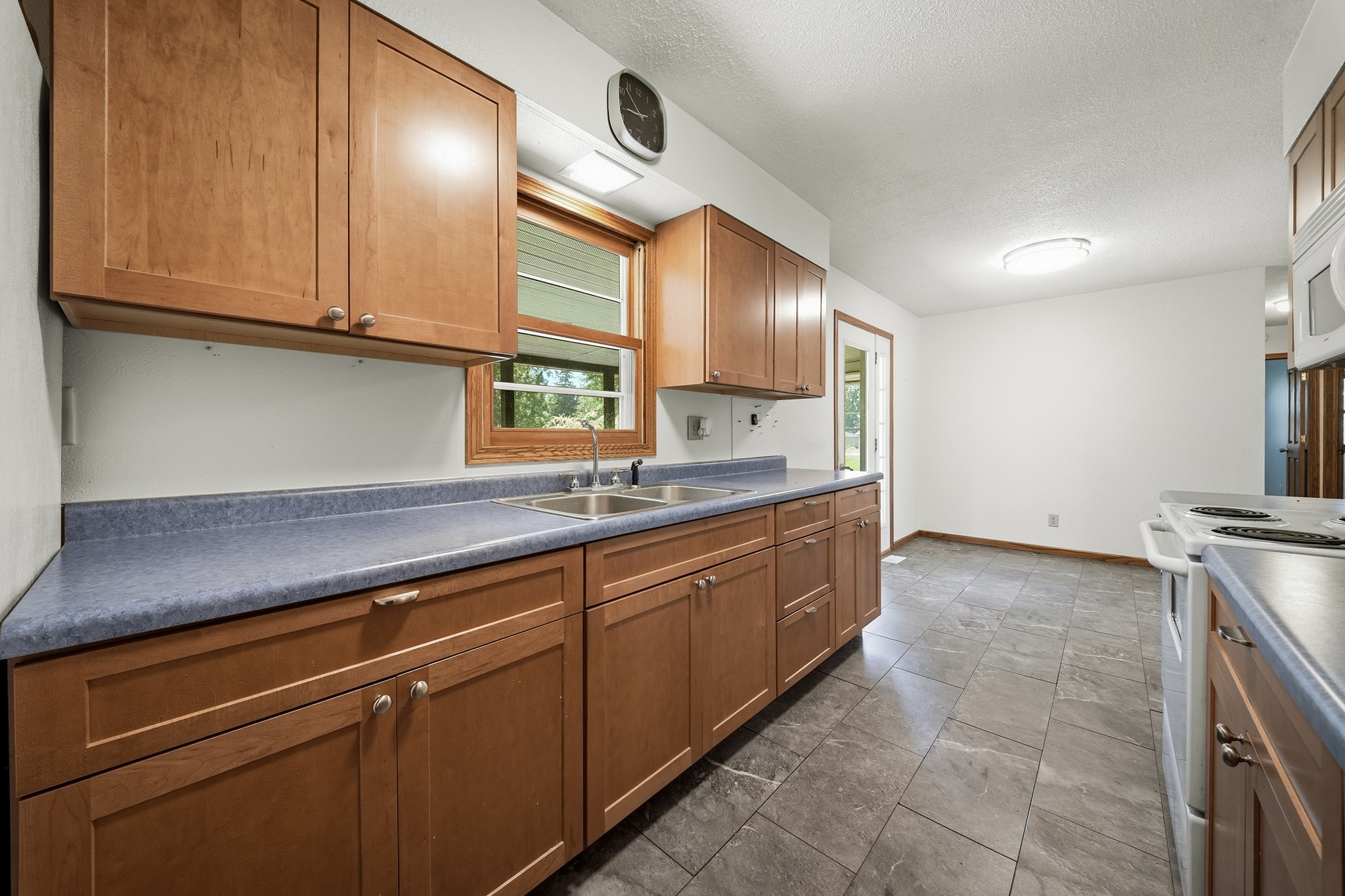 317 Grant Street Property Photo 16