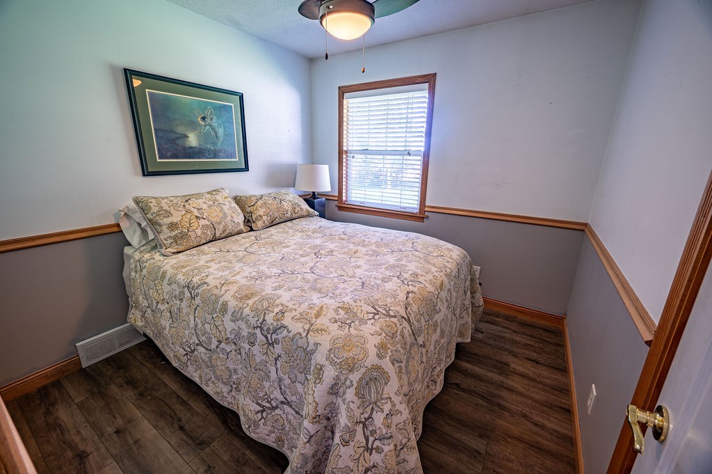 1205 Debra Street Property Photo 9