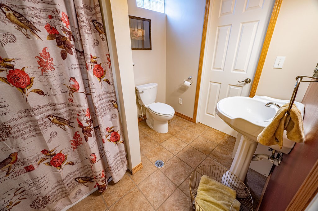 1205 Debra Street Property Photo 18