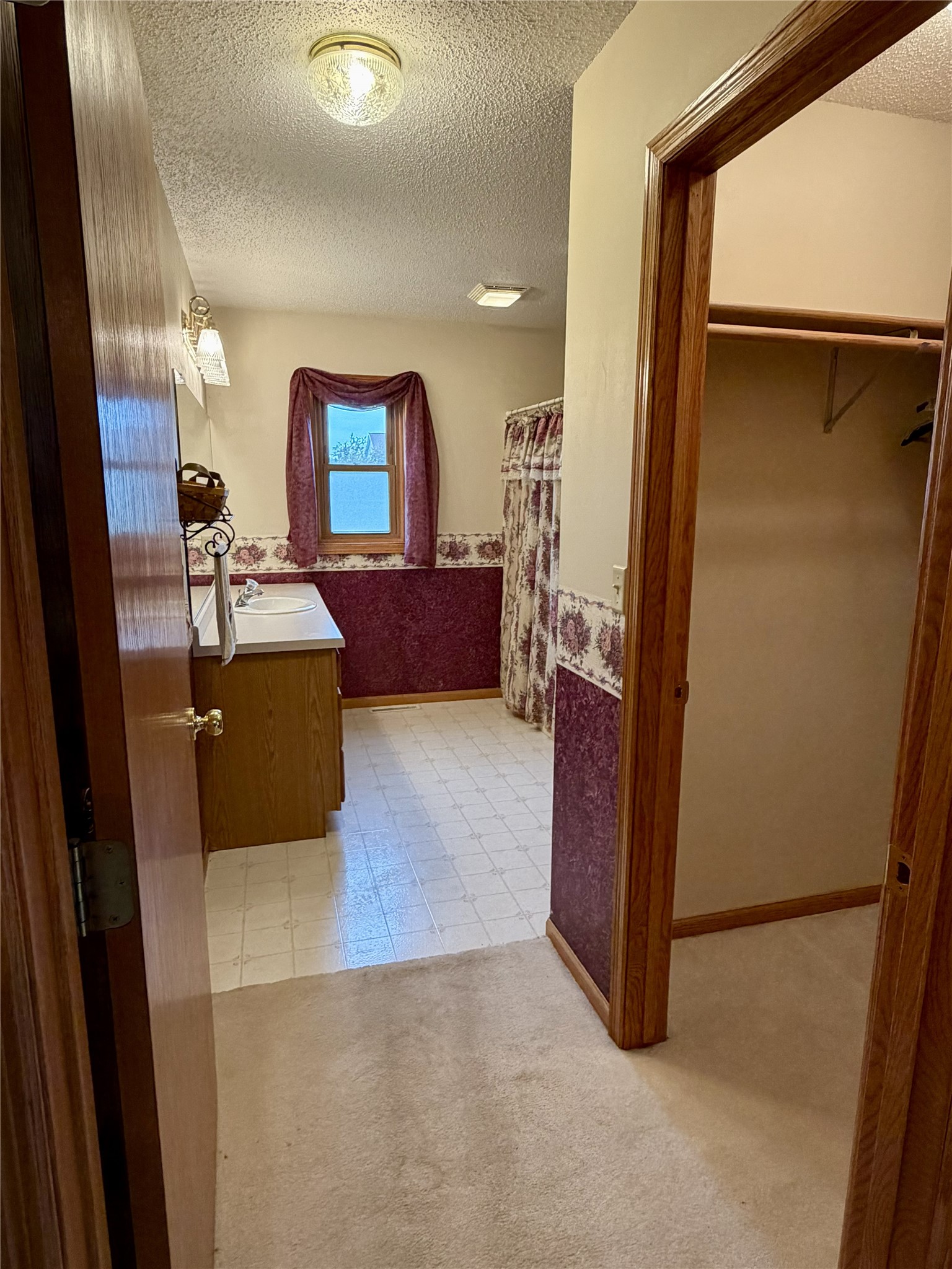 2321 5th Avenue Property Photo 23